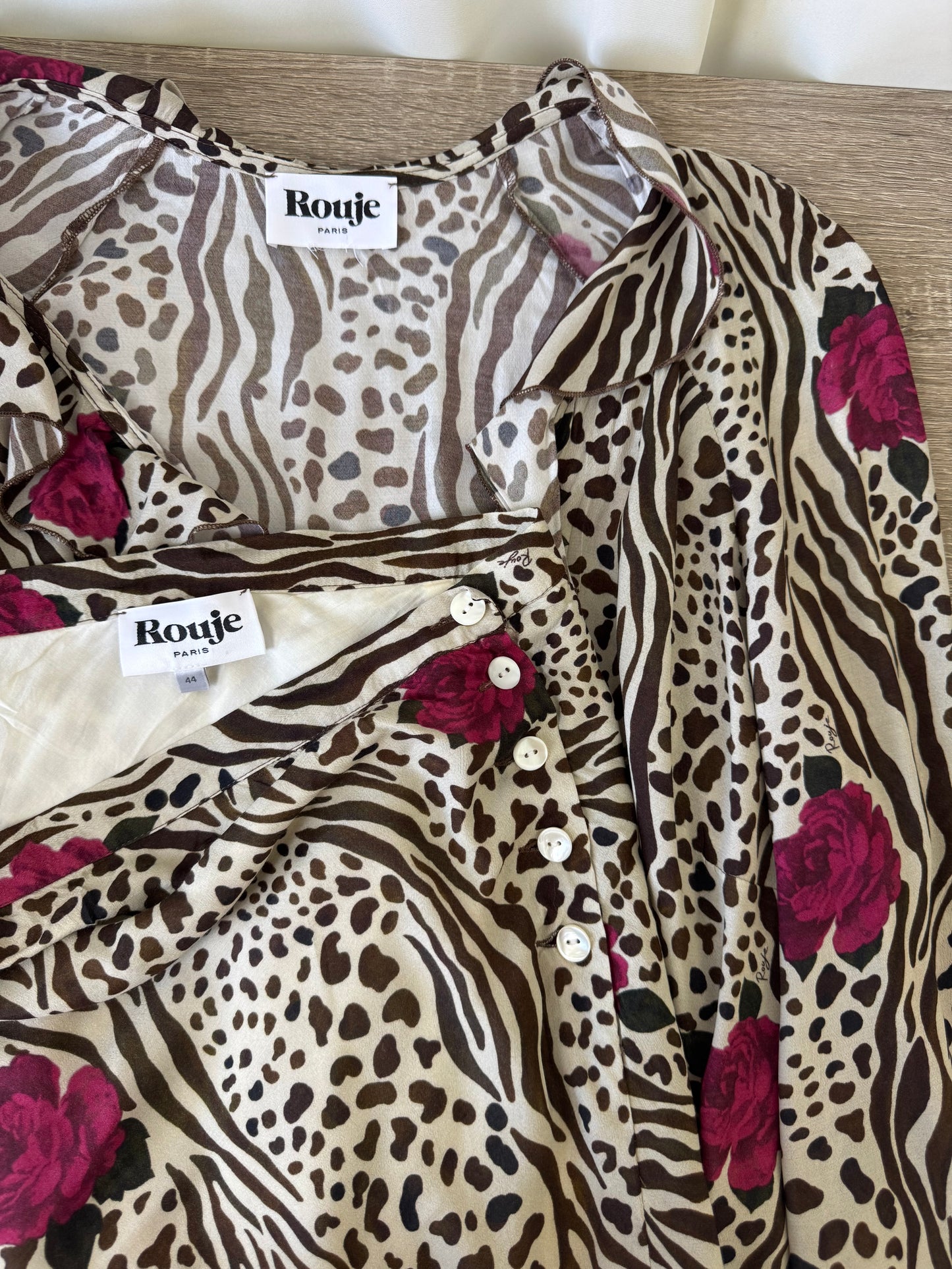 Set Rouje Paris cu print floral, fusta + cămașă, croi feminin( mărimea M/L)