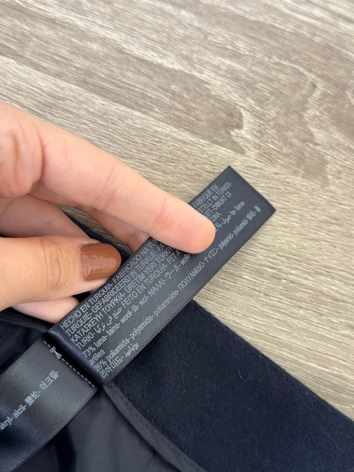 Fusta Massimo Dutti din lana în croi A din lana ( mărimea L)