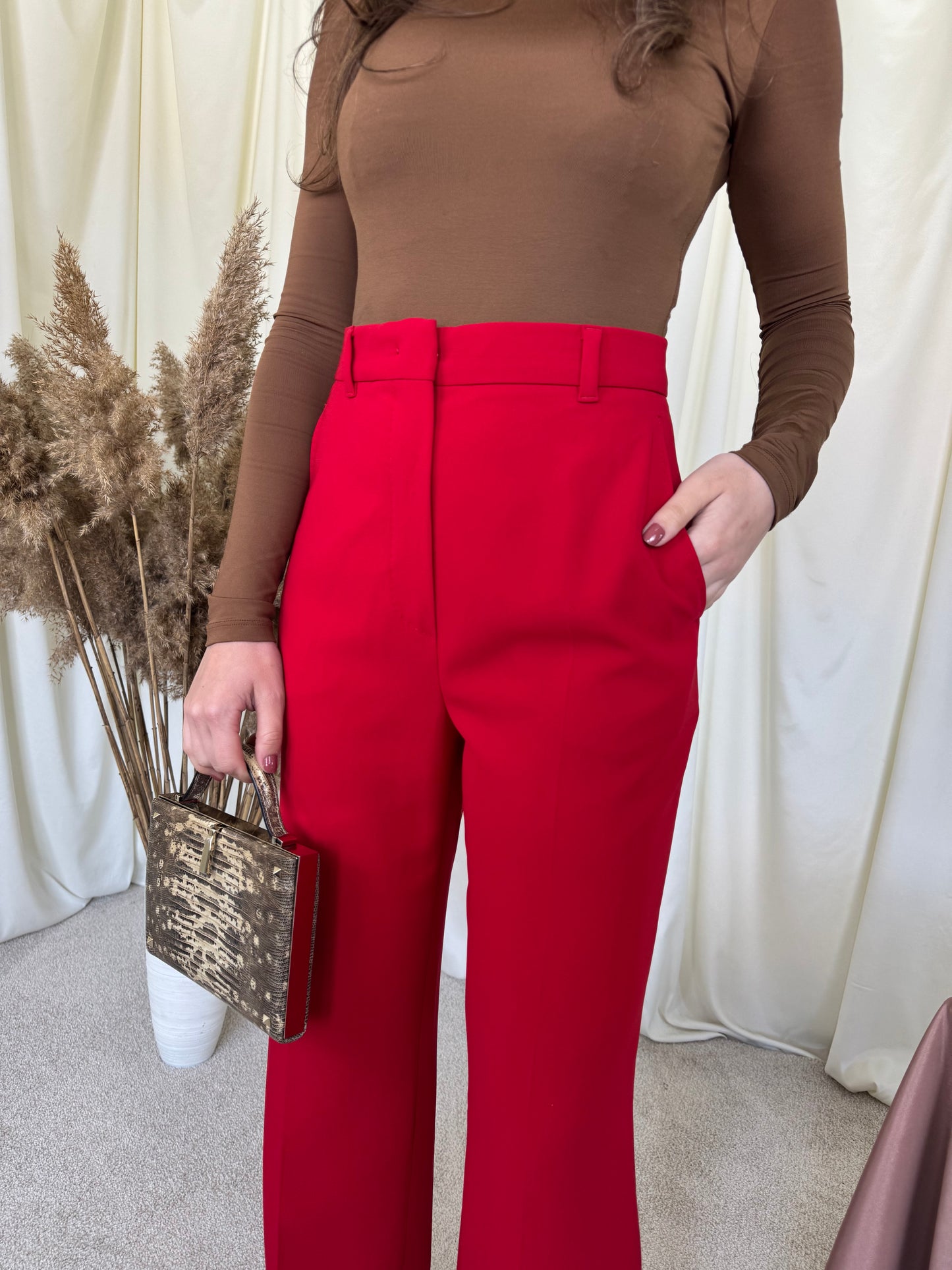 Pantalon nou premium MAX MARA roșu cu talie înaltă 
(Mărimea S)