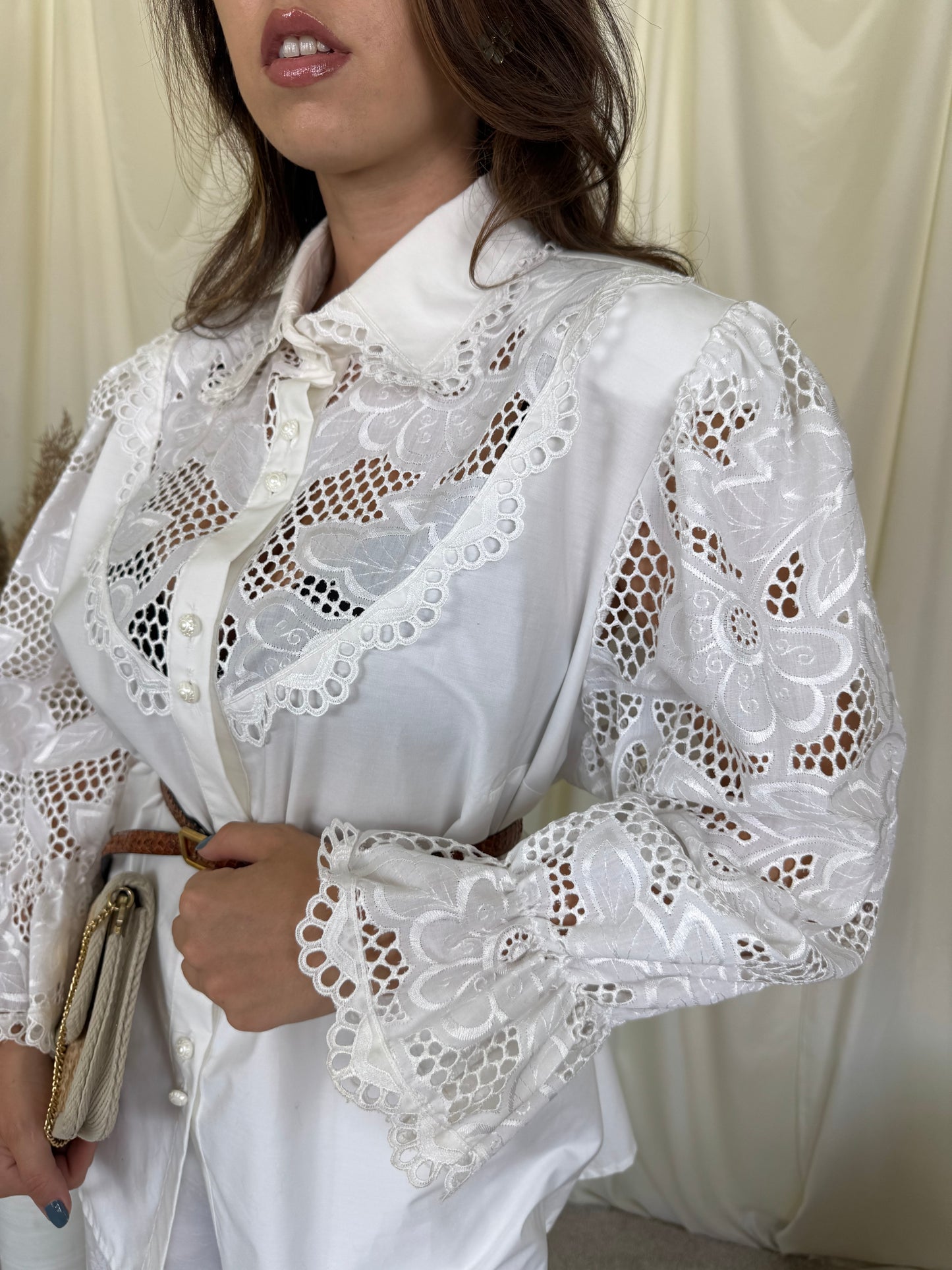 Cămașă vintage spectaculoasa din 100% bumbac cu broderie superbă ( mărimea XXL)