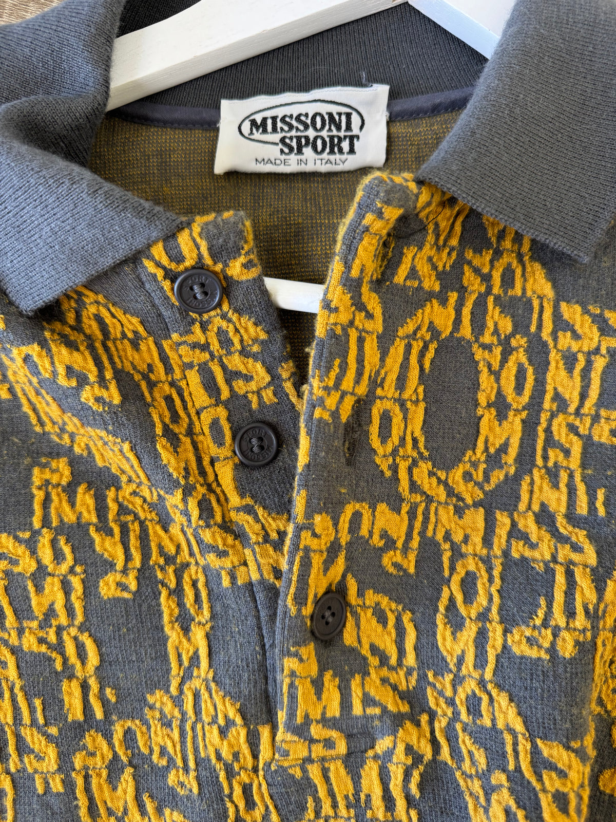 Pulover/ hanorac luxury MISSONI cu print branduit din 50% lana  ( mărimea XL)