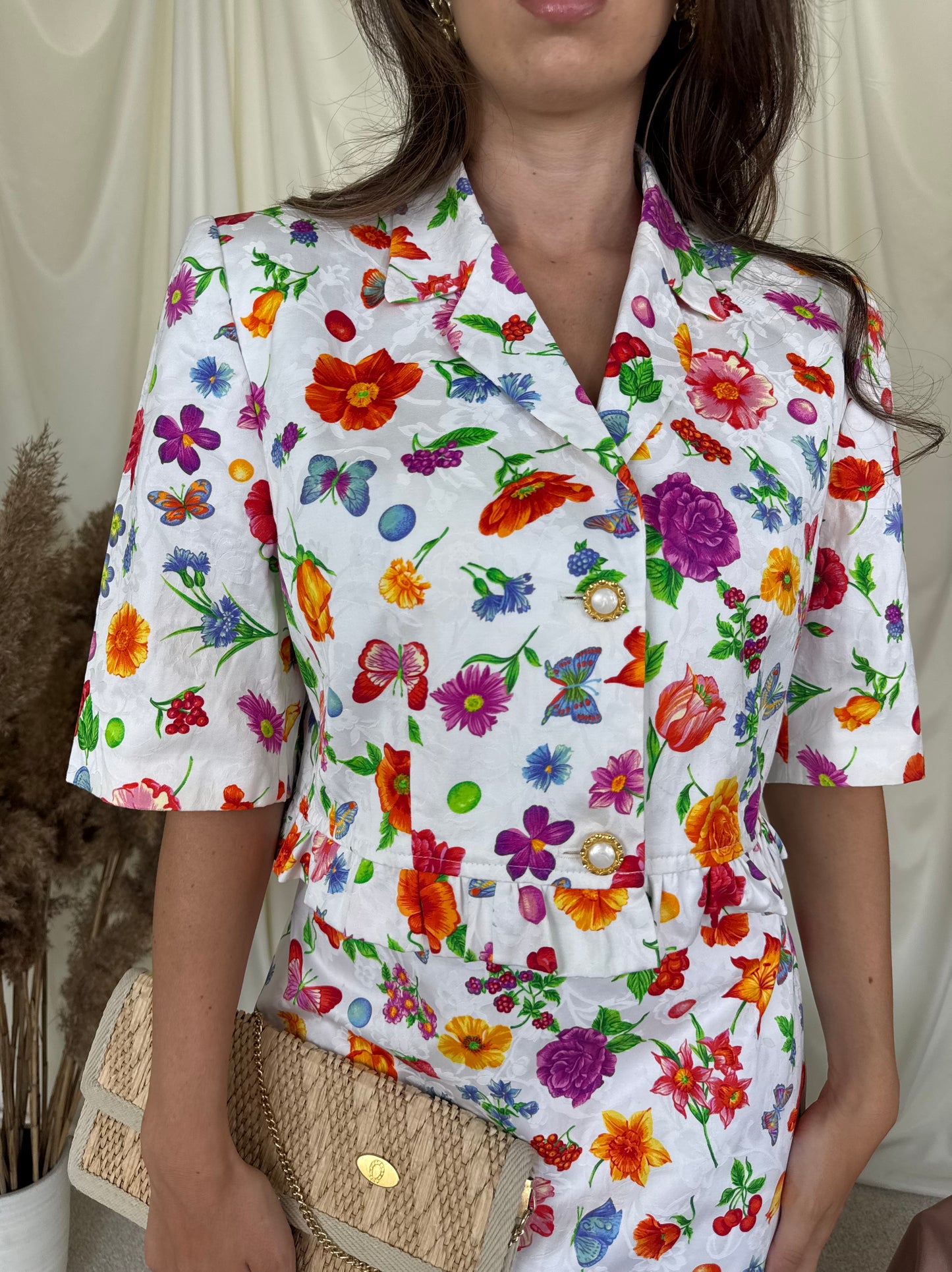 Costum vintage Alexander din bumbac cu print floral superb cu nasturi bij, sacou + fusta( mărimea M-L)