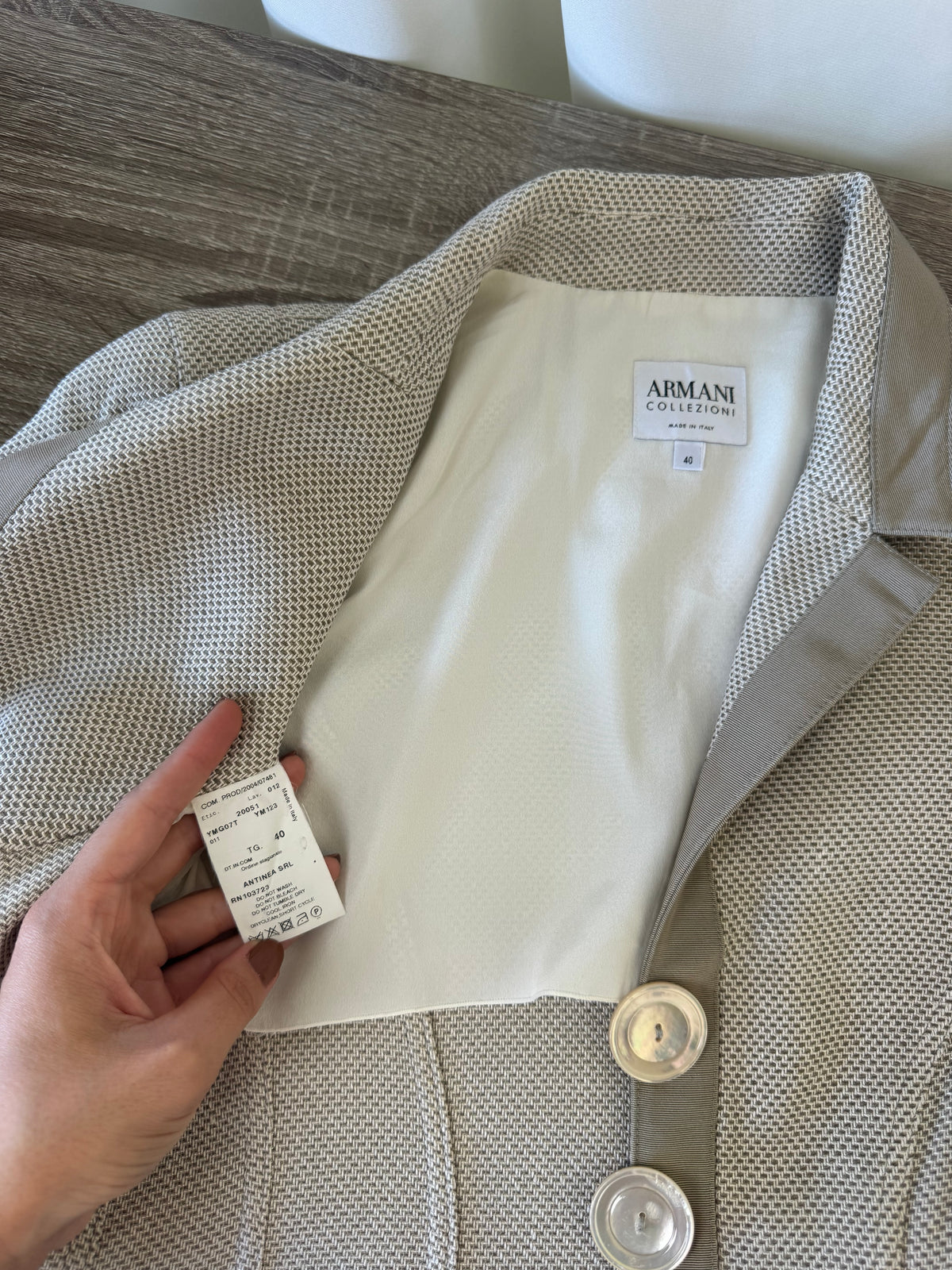 Sacou luxury Armani din bumbac, in și mătase naturală în croi superb ( mărimea S)