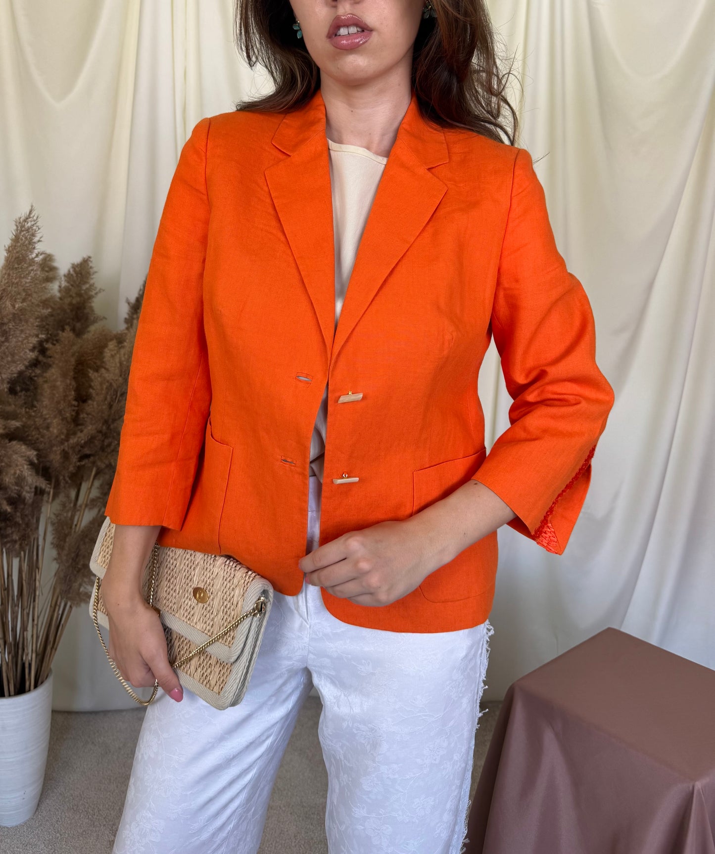 Sacou vintage Salvatore Ferragamo de vară din 100% in ( mărimea S/M)