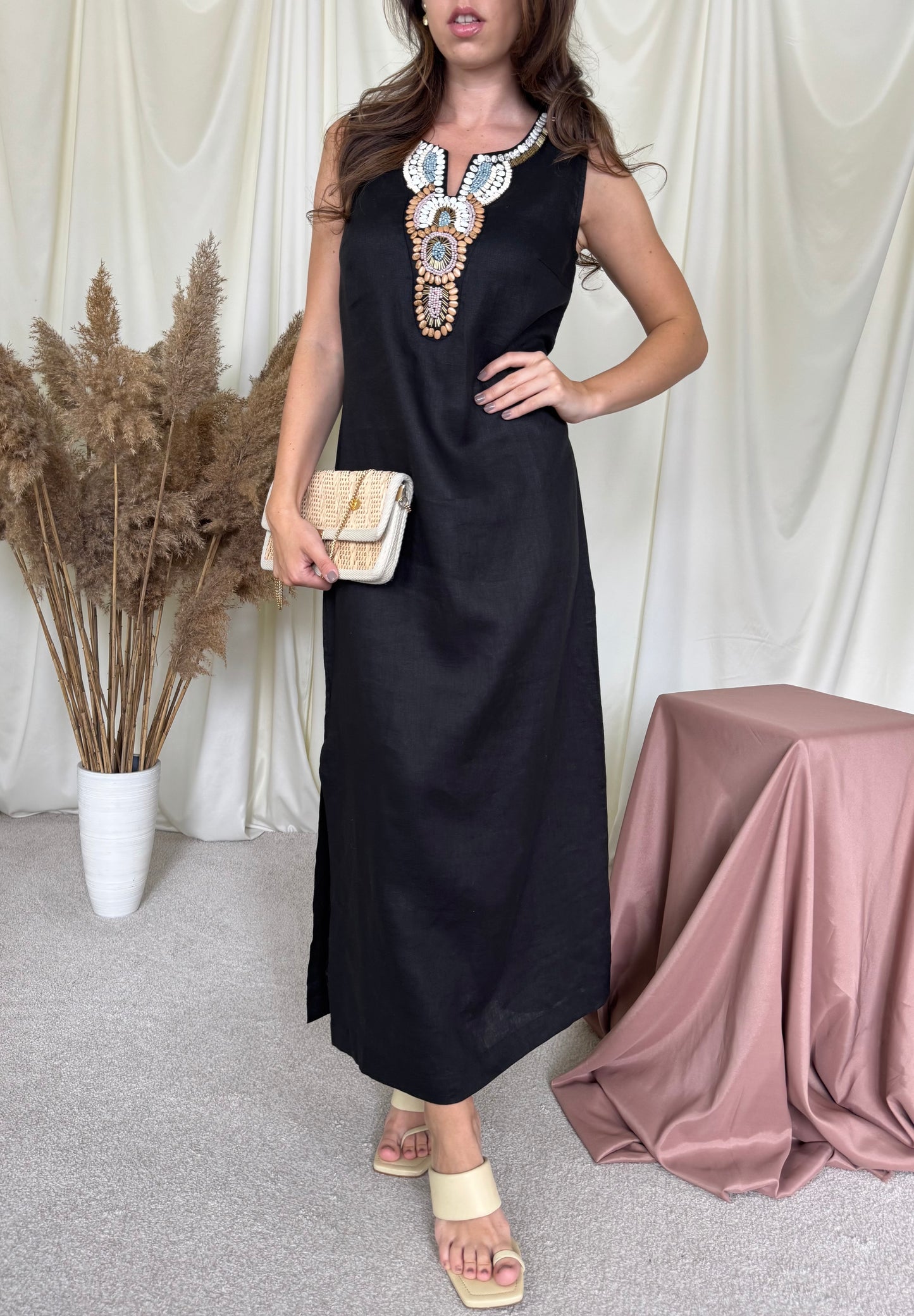 Rochie de vară din 100% incu aplicații (mărimea S/M)