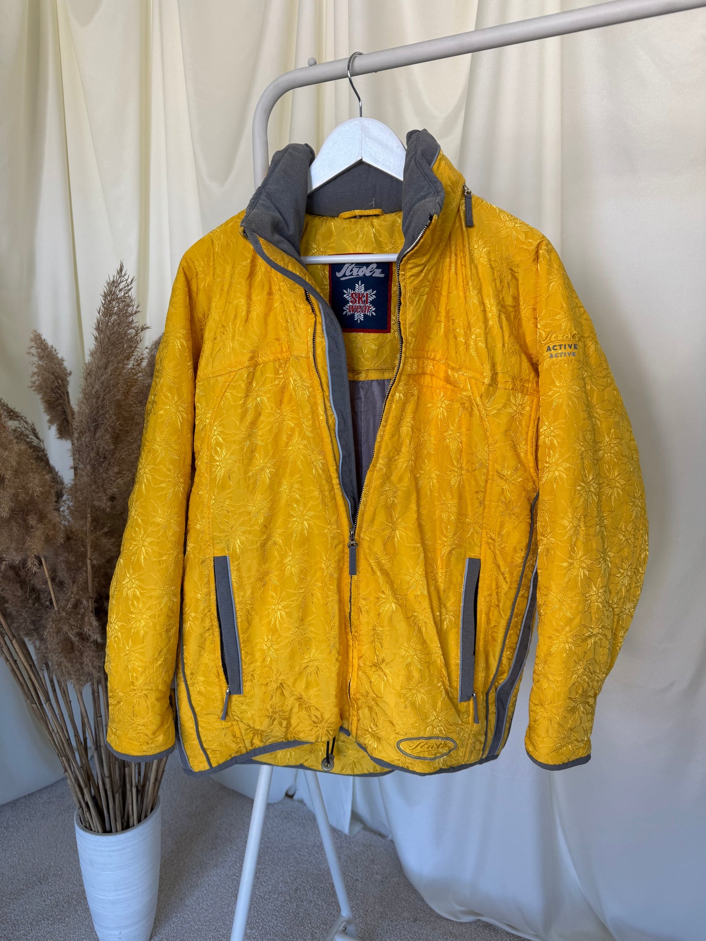 Geaca ski vintage ( mărimea M-L)