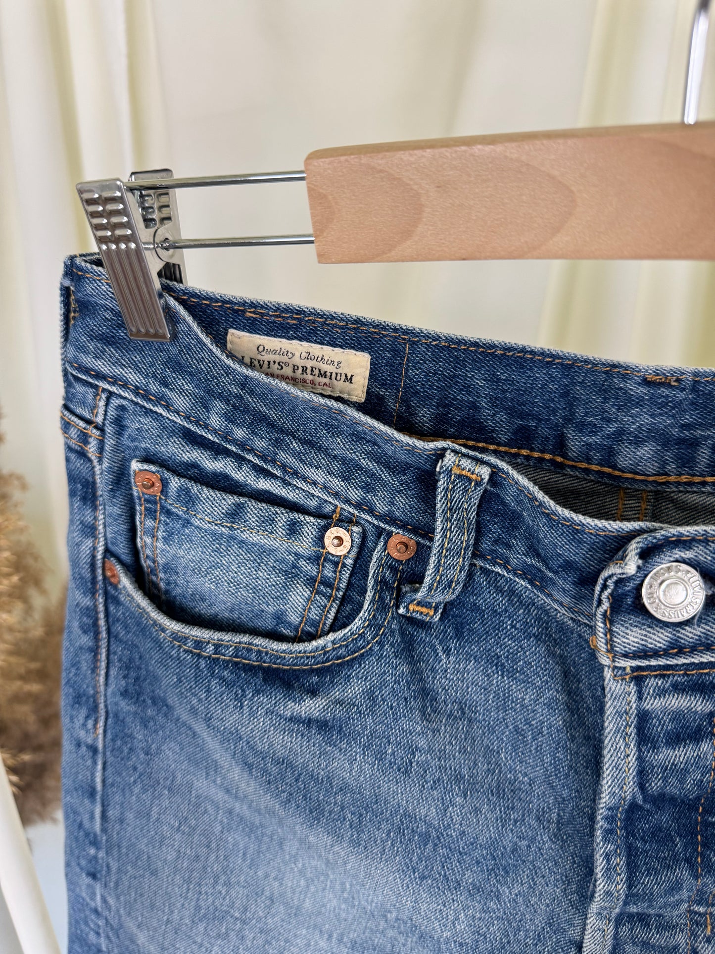 Pantaloni scurți Levi’s 
(Mărimea S)