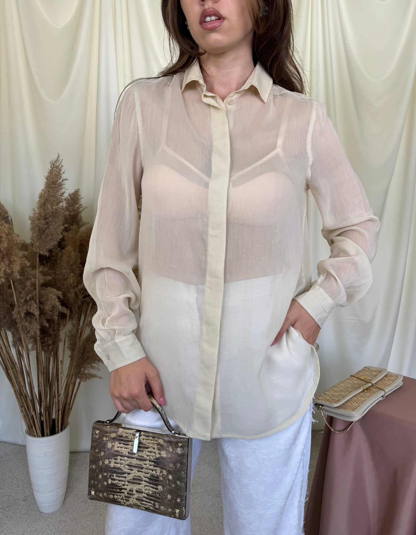 Cămașă luxury GUCCI din bumbac și mătase naturală, nasturi inscripționați  ( mărimea M)