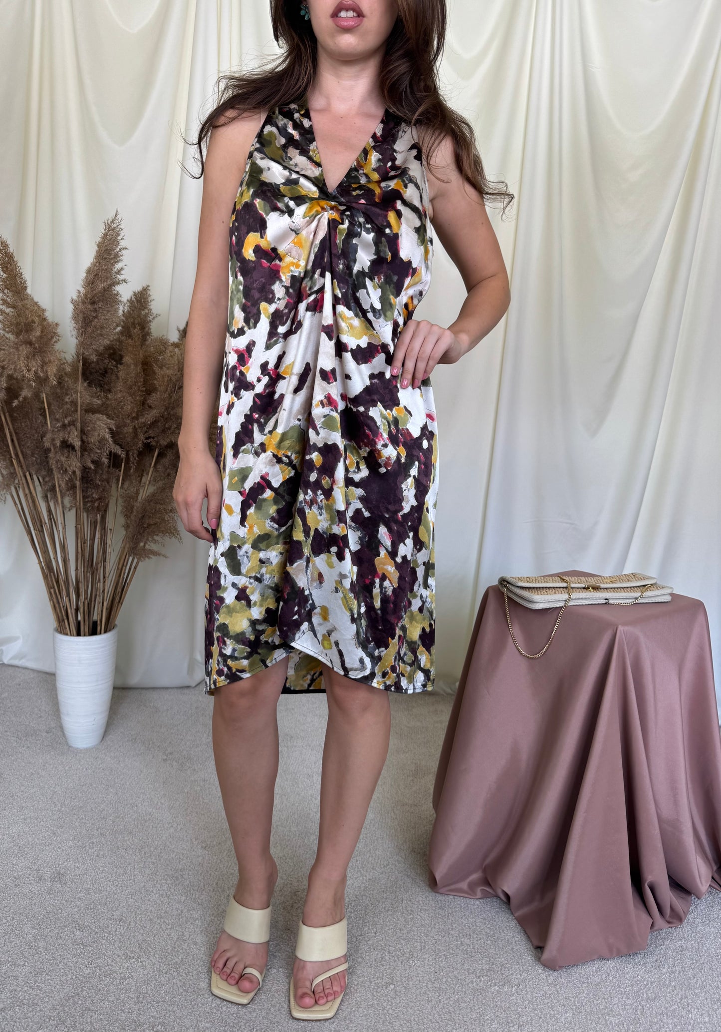 Rochie STEFANEL de vară din 100% mătase naturală cu print super și spate decupat( mărimea S-M/L)