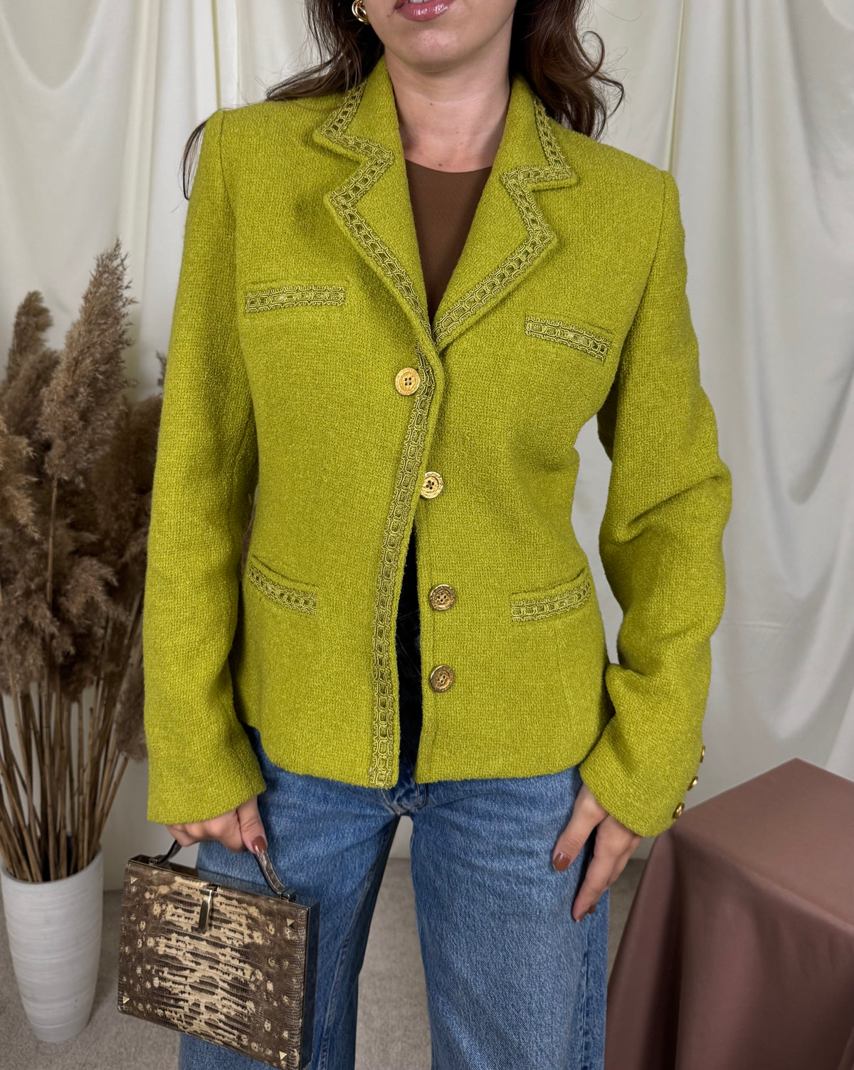 Sacou vintage VERTIGO din tWeed de lana cu nasturi metalici aurii ( mărimea M)
