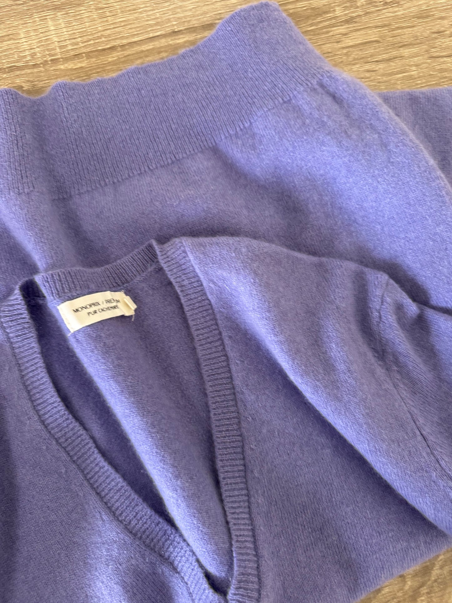 Pulover superb din 100% casmir( M)