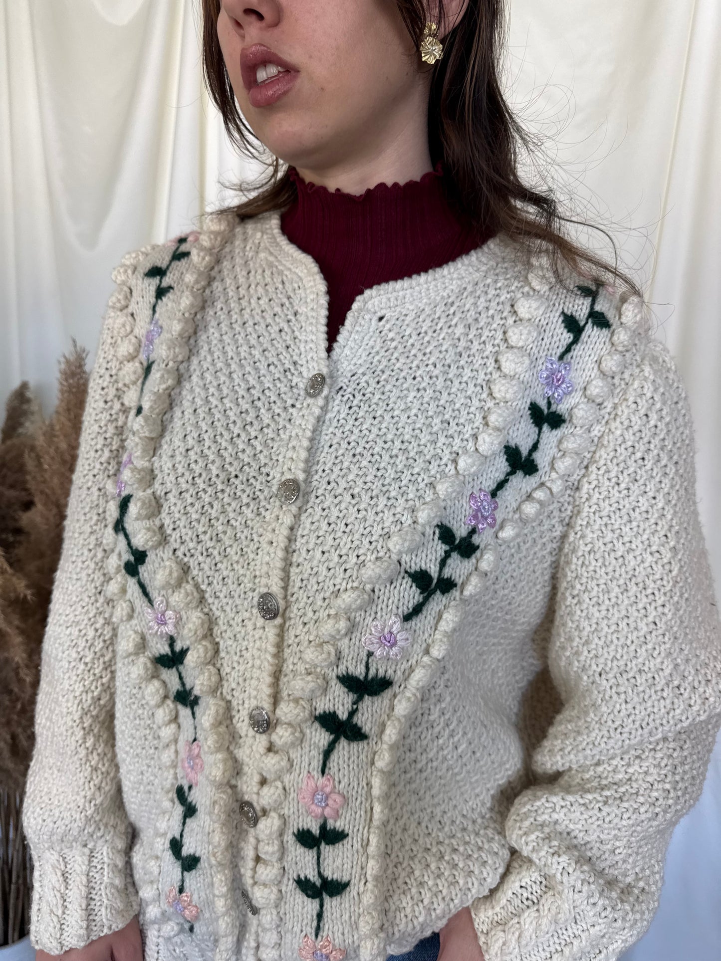 Cardigan vintage realizat manual ( L)