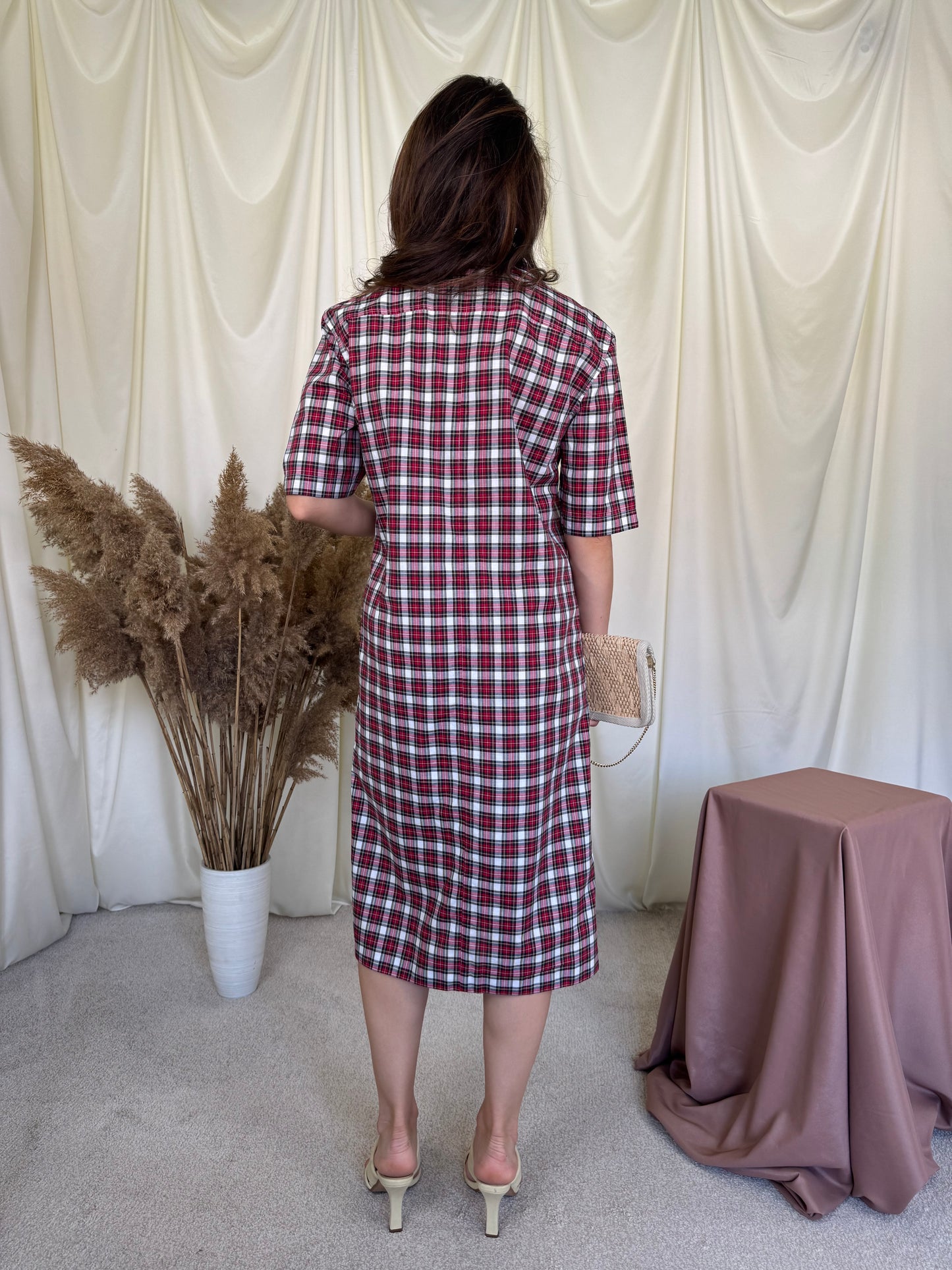Rochie Burberry din 100% bumbac cu nasturi metalici aurii inscripționați ( mărimea M)