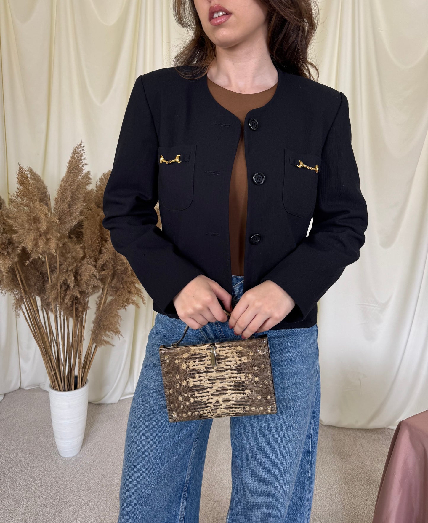 Jacheta - Sacou negru cu detalii metalice aurii( mărimea S)