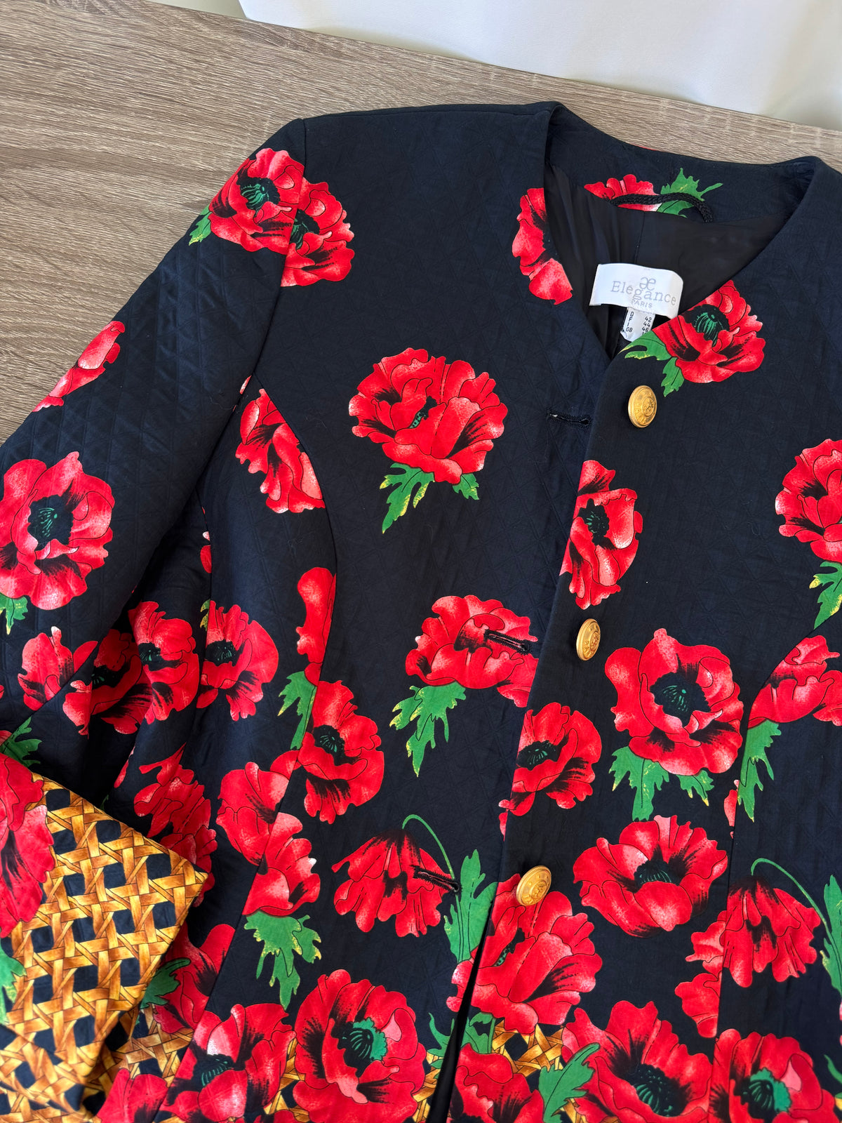 Jacheta vintage premium Elegance Paris cu print superb de maci și nasturi tip bijuterie, produs în stare excelentă ( mărimea M/L)
