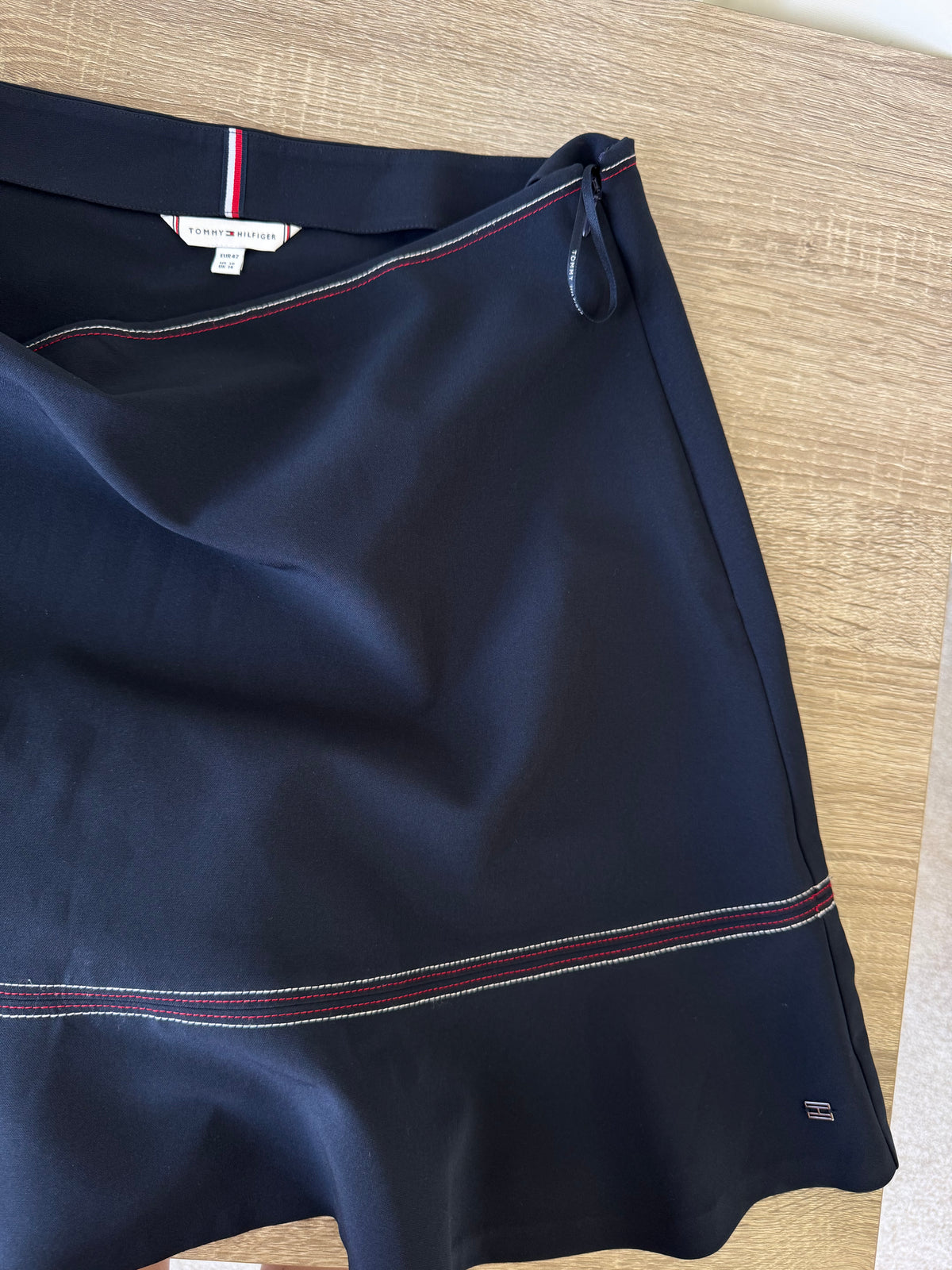 Fustă Office Tommy Hilfiger (mărimea L)