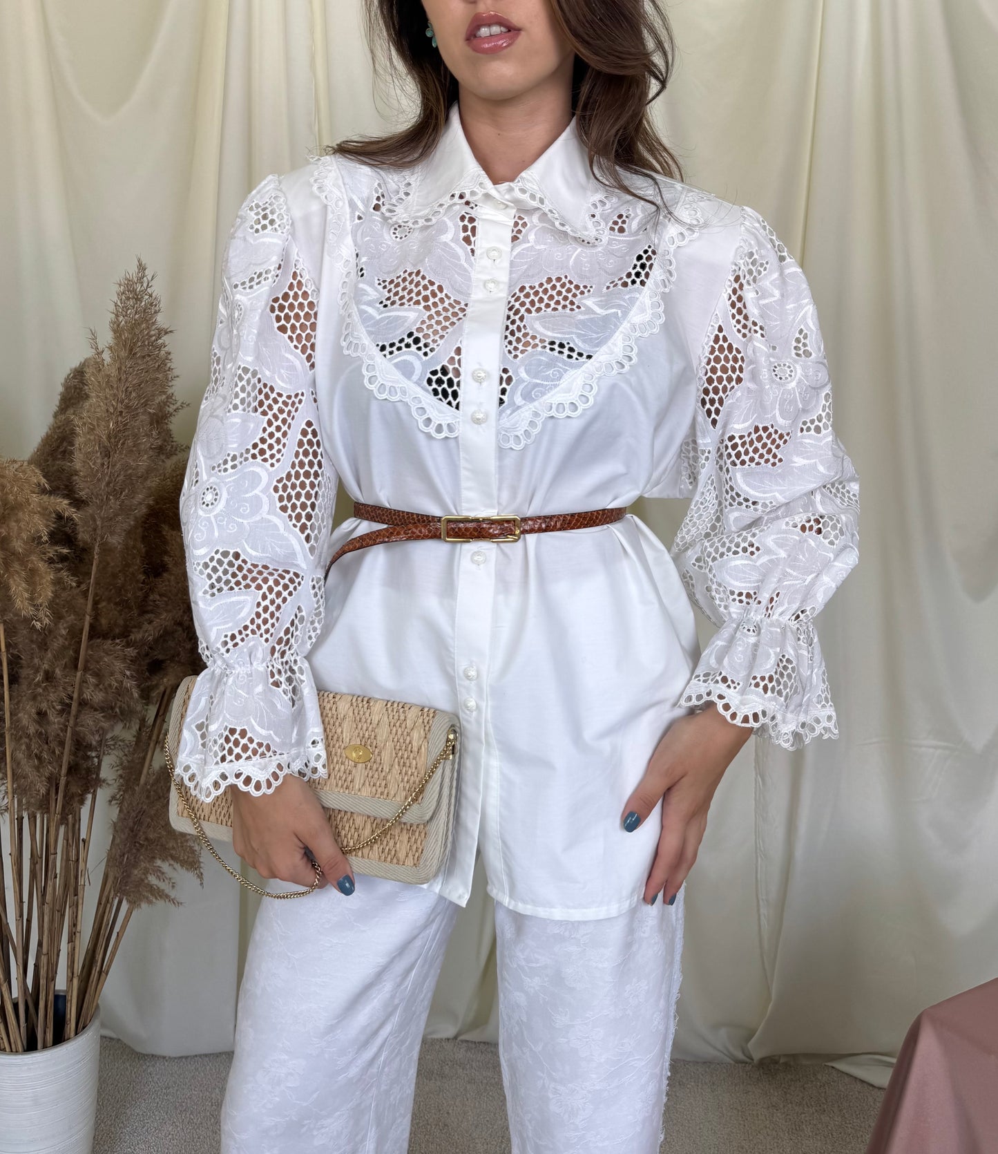 Cămașă vintage spectaculoasa din 100% bumbac cu broderie superbă ( mărimea XXL)