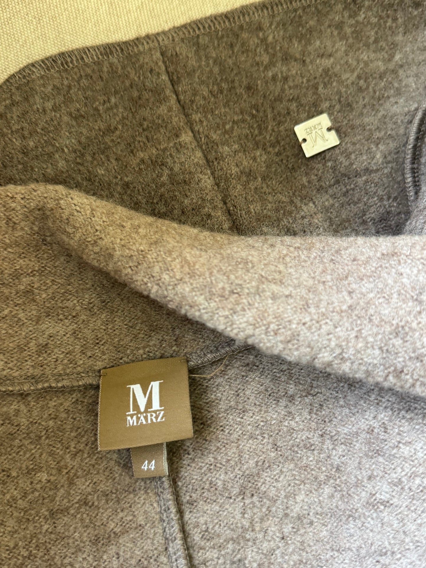 Jacheta MAERZMUENCHEN 100% lână pură (mărime M-L)