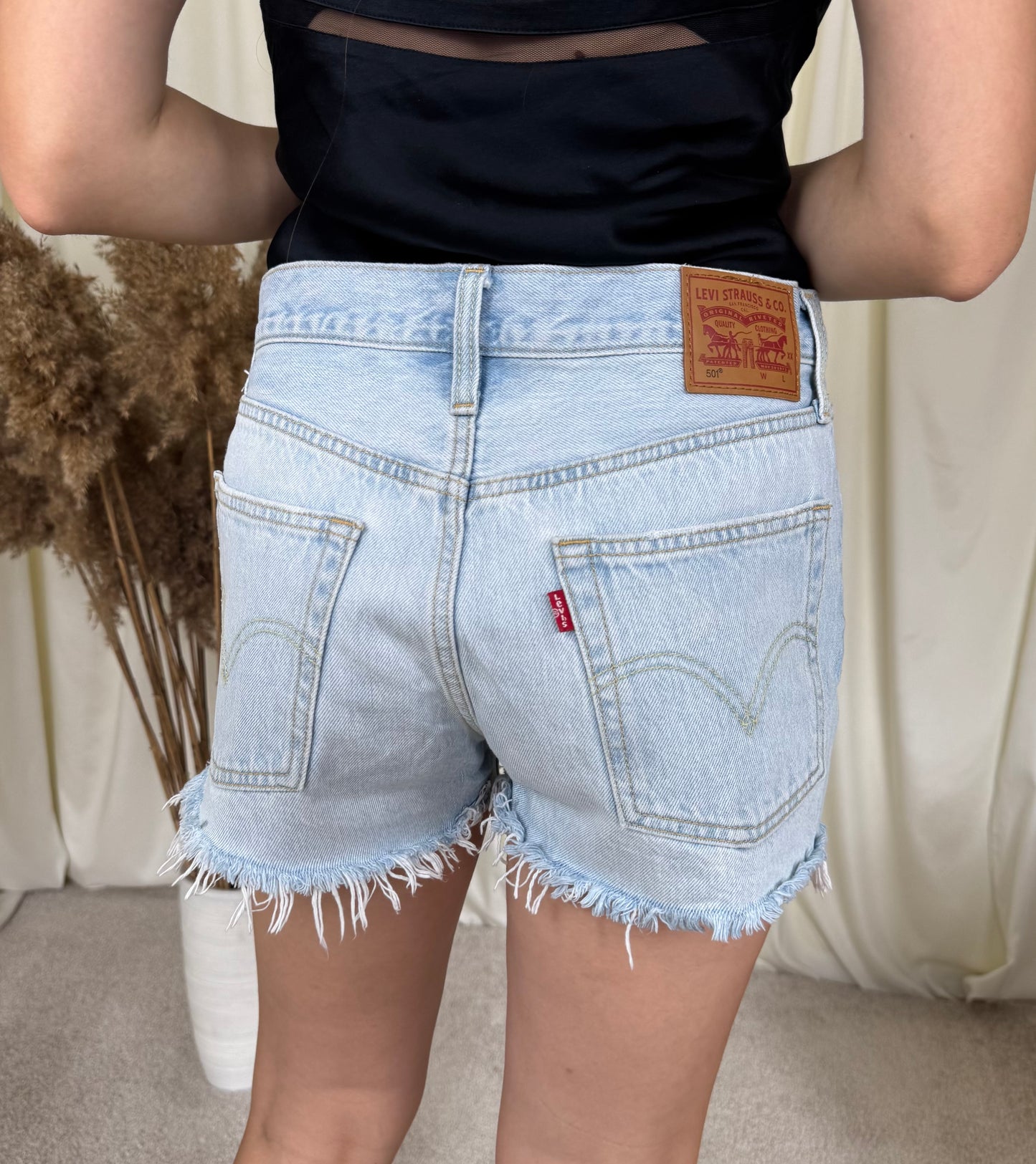 Levi’s 501 Albastru deschis, talie medie ( mărimea M)