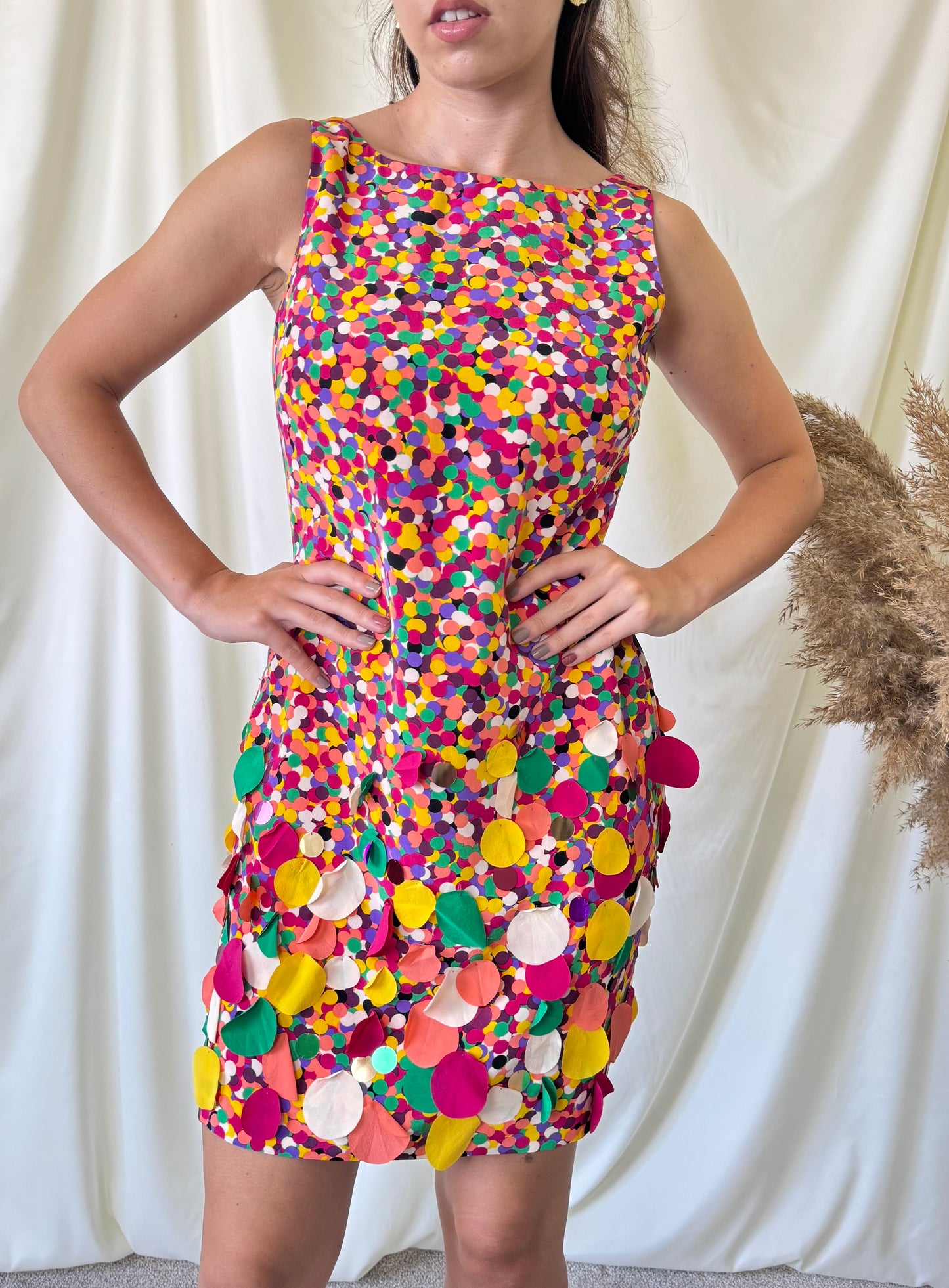 Rochie din 100% mătase naturală viu colorată cu imprimeu vibrant si aplicații 3D (mărimea S - S/M micut)
