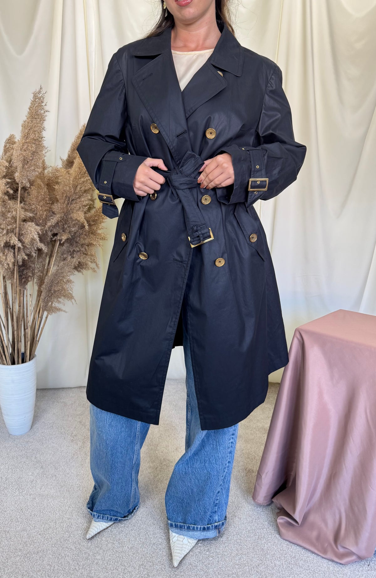 Trench vintage ELEGANCE PARIS cu nasturi inscripționați aurii, croi superb, 100% bumbac ( mărimea L)