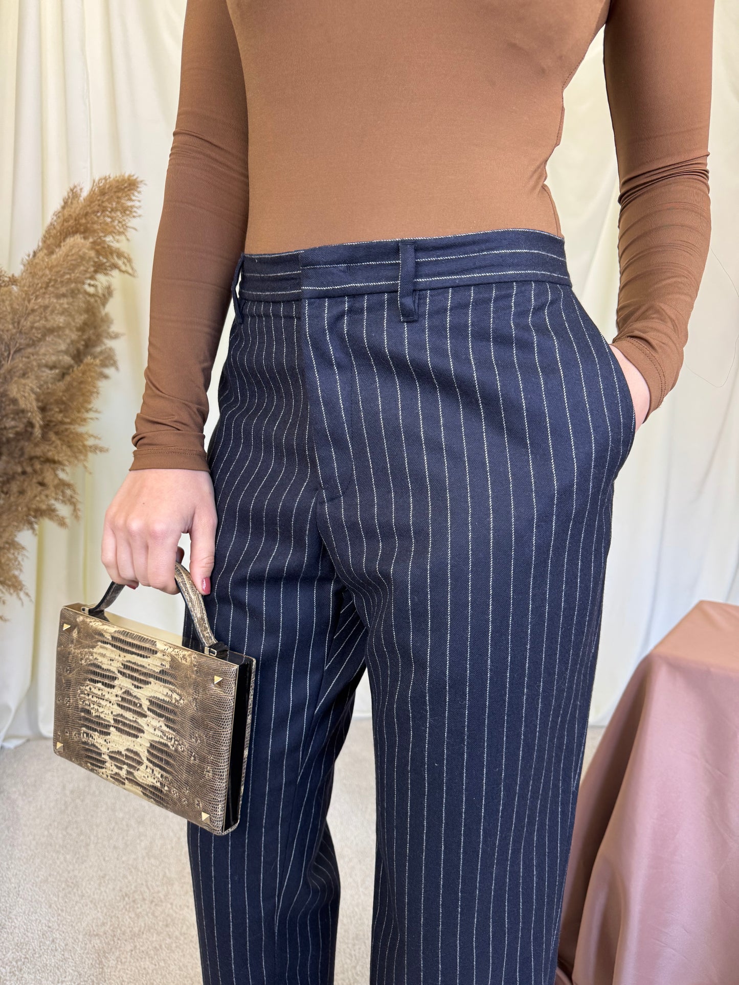 Pantalon luxury JIL SANDER din 100% lână 
(Mărimea 42/ L-XL)