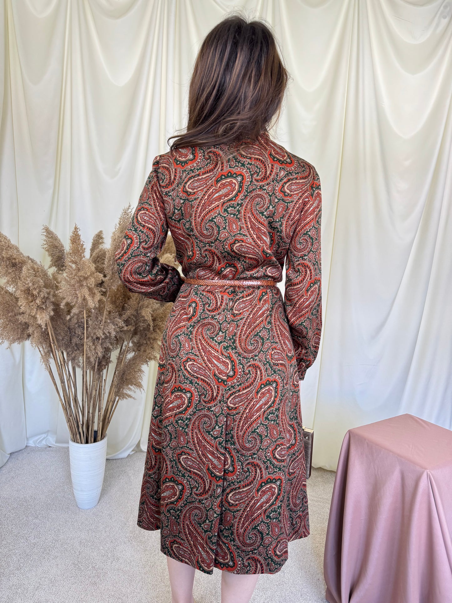 Rochie vintage cu print și curea din piele de piton 
(Mărimea M)