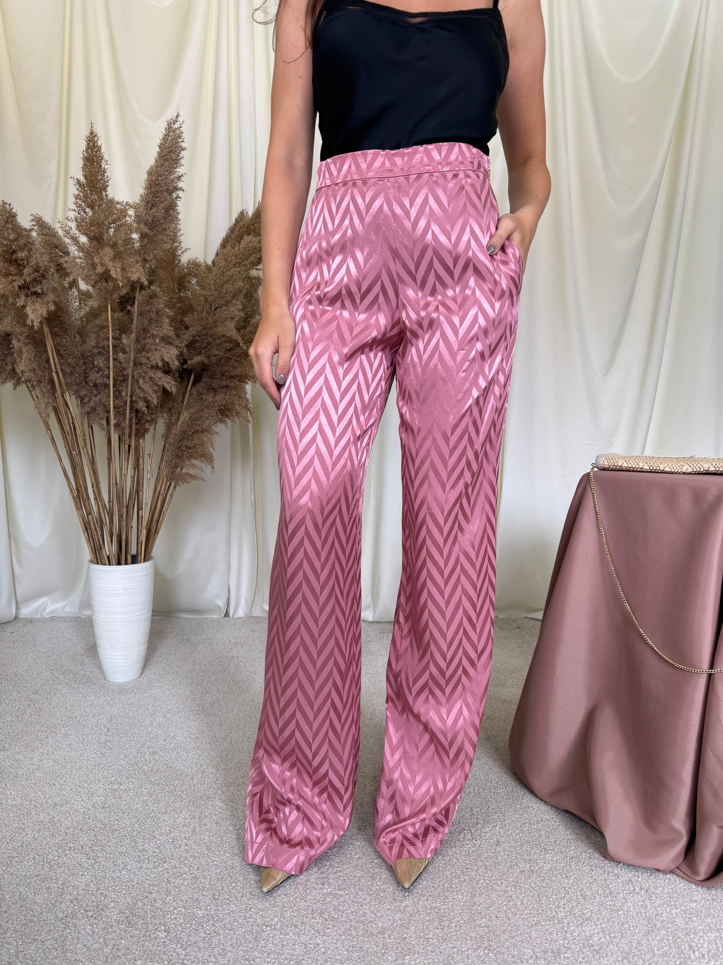 Pantalon TWINSET cu talie înaltă 
(Mărimea M)