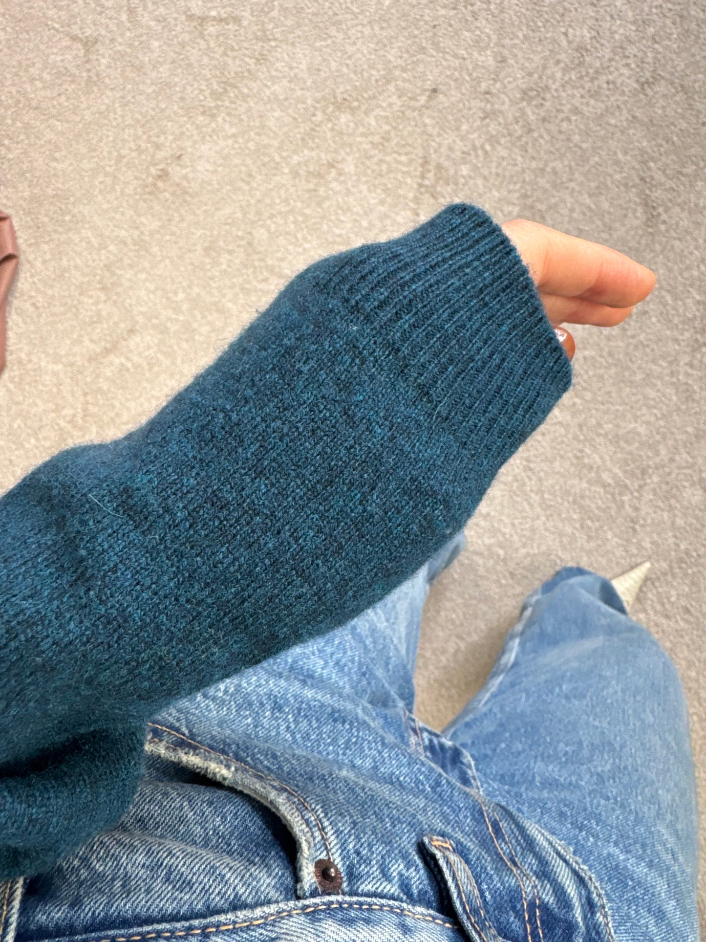 Pulover din 100% cașmir ( S-M)