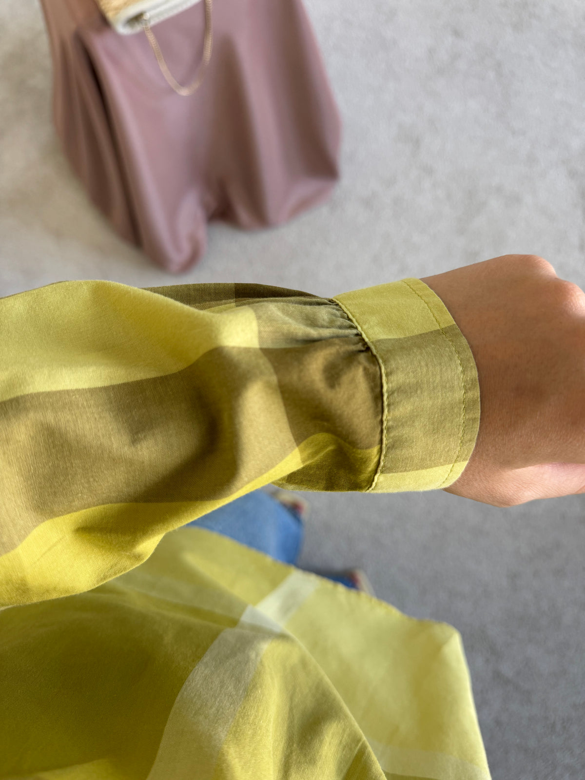 Cămașă luxury BURBERRY din 100% bumbac cu print specific brandului ( mărimea S)