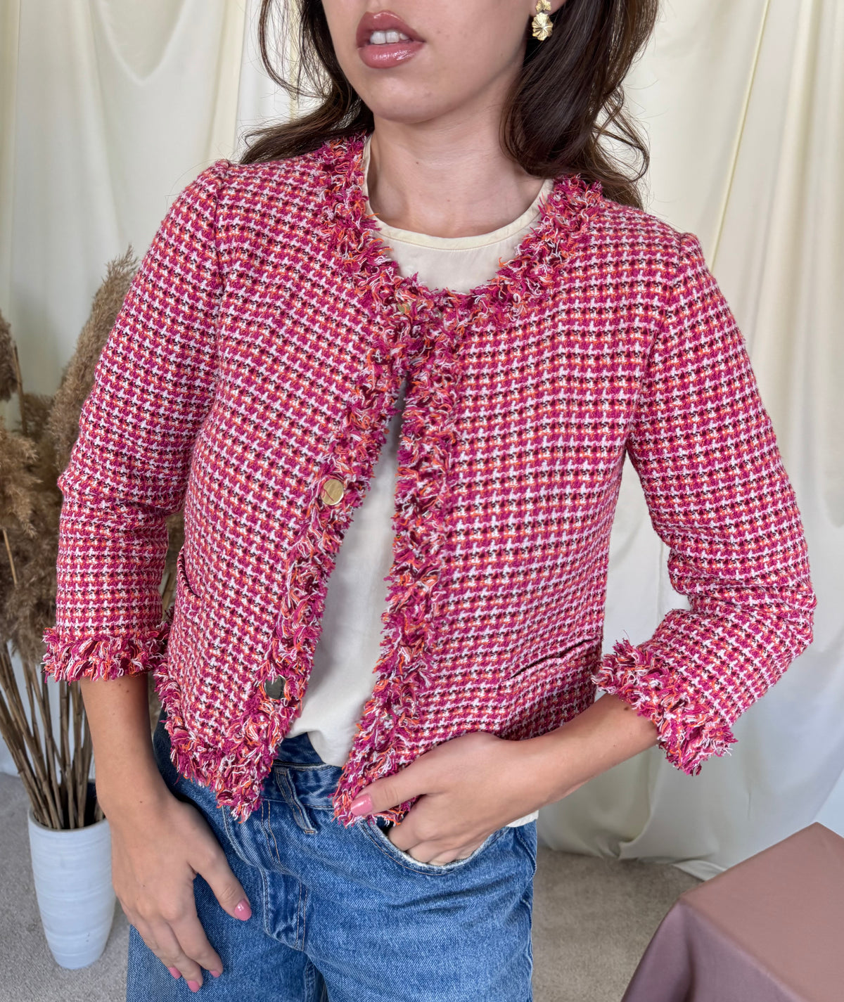 Sacou-jacheta iBLUES din tweed roz, închidere cu capse ( mărimea XS/S)
