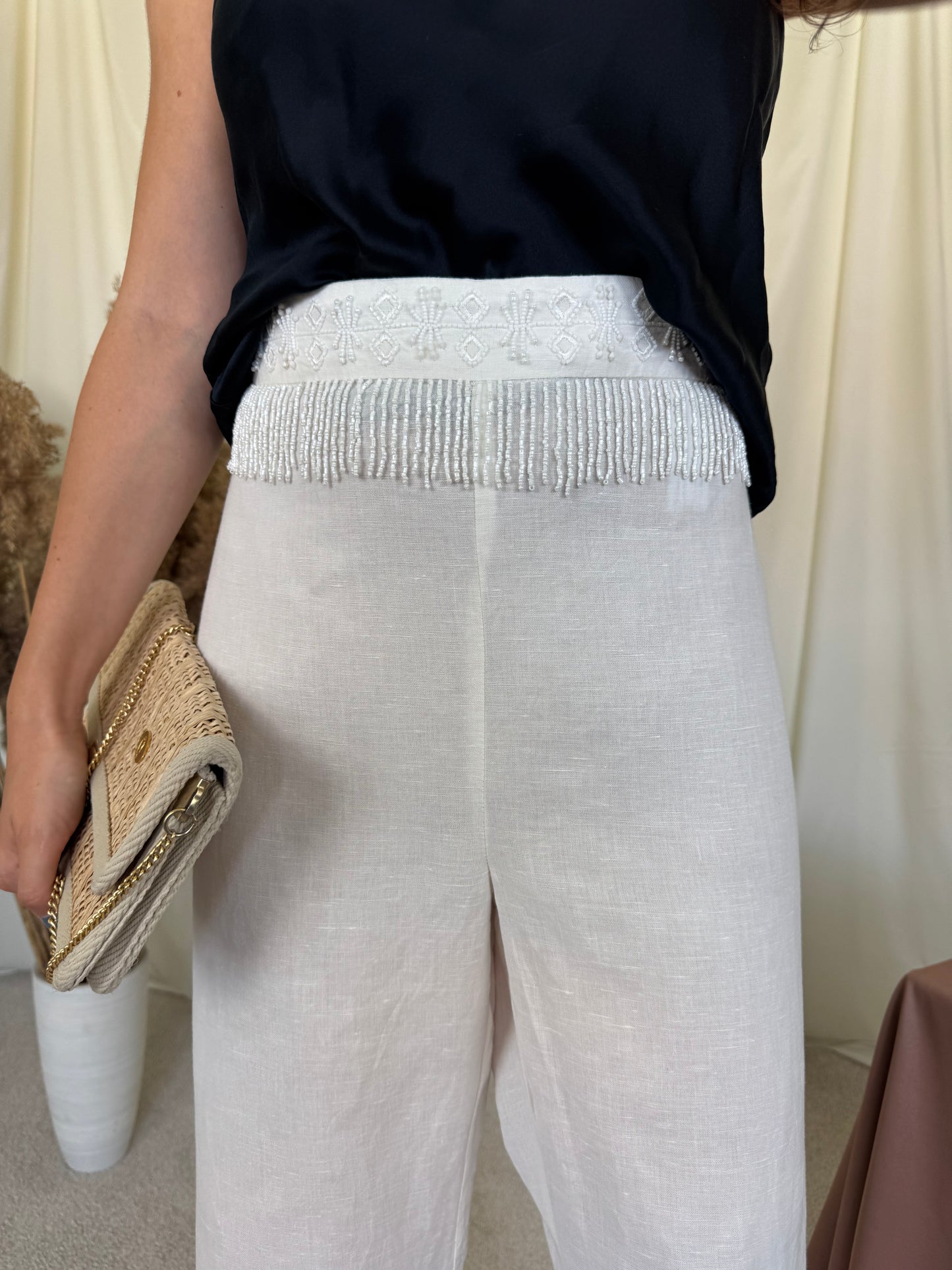 Pantaloni TWINSET din 100% in cu mărgele și aplicații ( mărimea L)