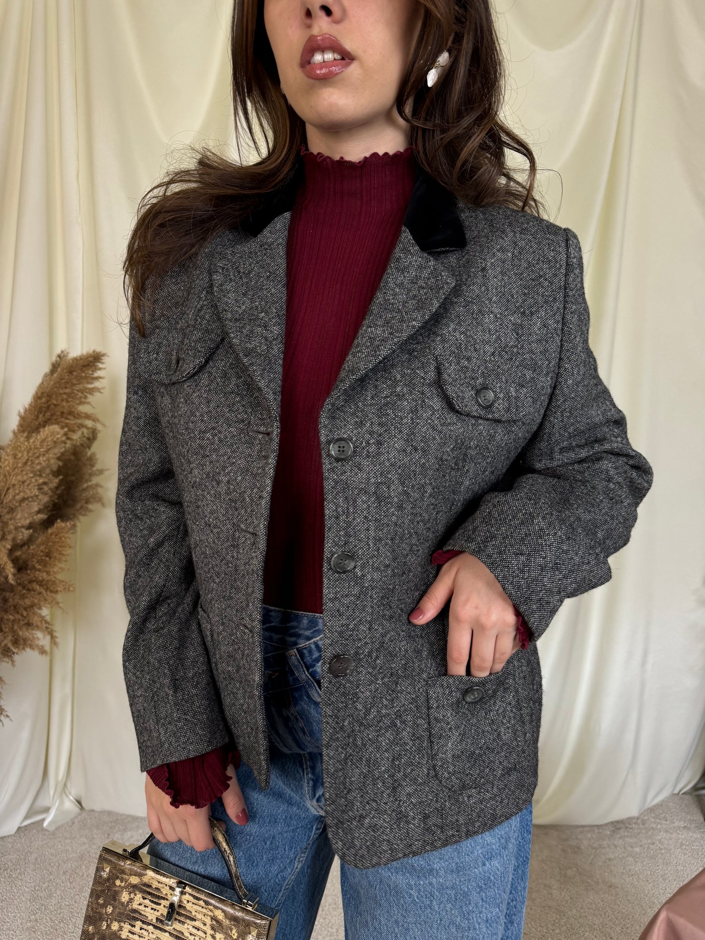 Sacou -jacheta luxury BURBERRY din 100% lână  (mărimea M/L)