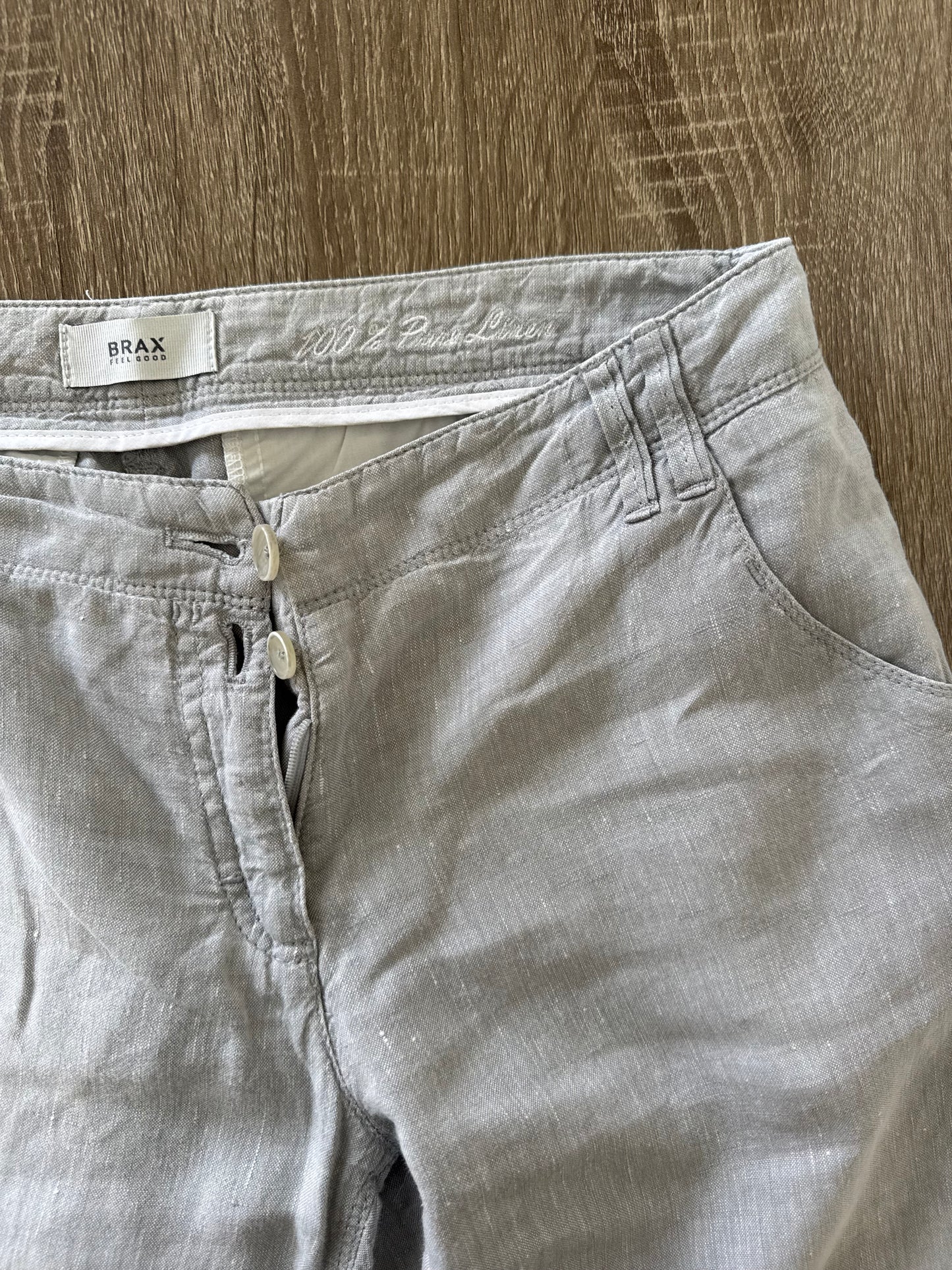 Pantalon BRAX din 100% in cu talie medie 
(Mărimea S)
