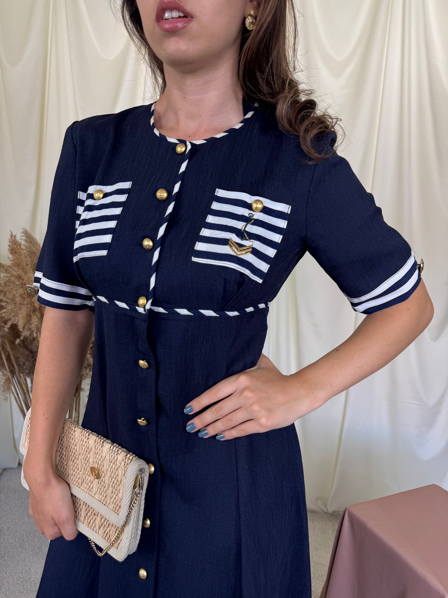 Rochie vintage cu nasturi metalici aurii, în stil marinăresc ( mărimea S/M)