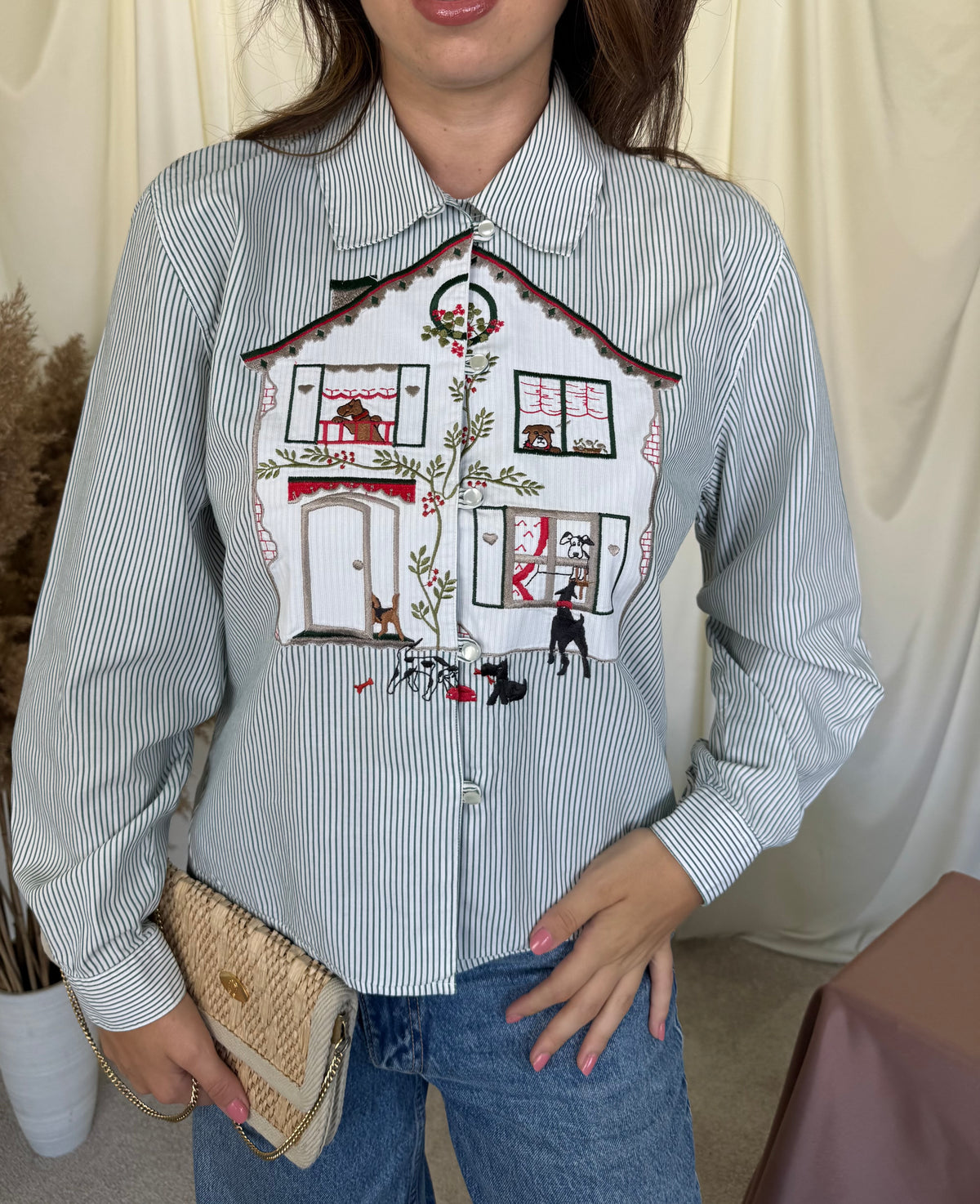 Cămașă vintage Made in Italy cu broderie superbă și dungi din 100% bumbac ( mărimea M)