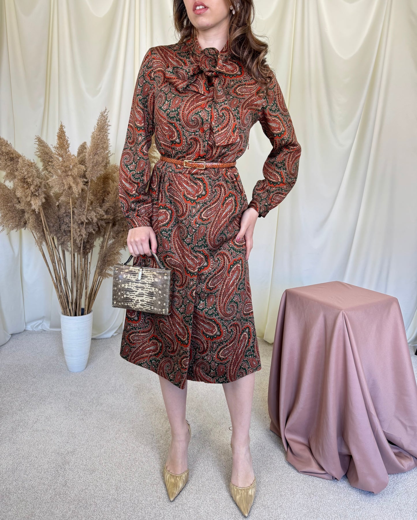 Rochie vintage cu print și curea din piele de piton 
(Mărimea M)