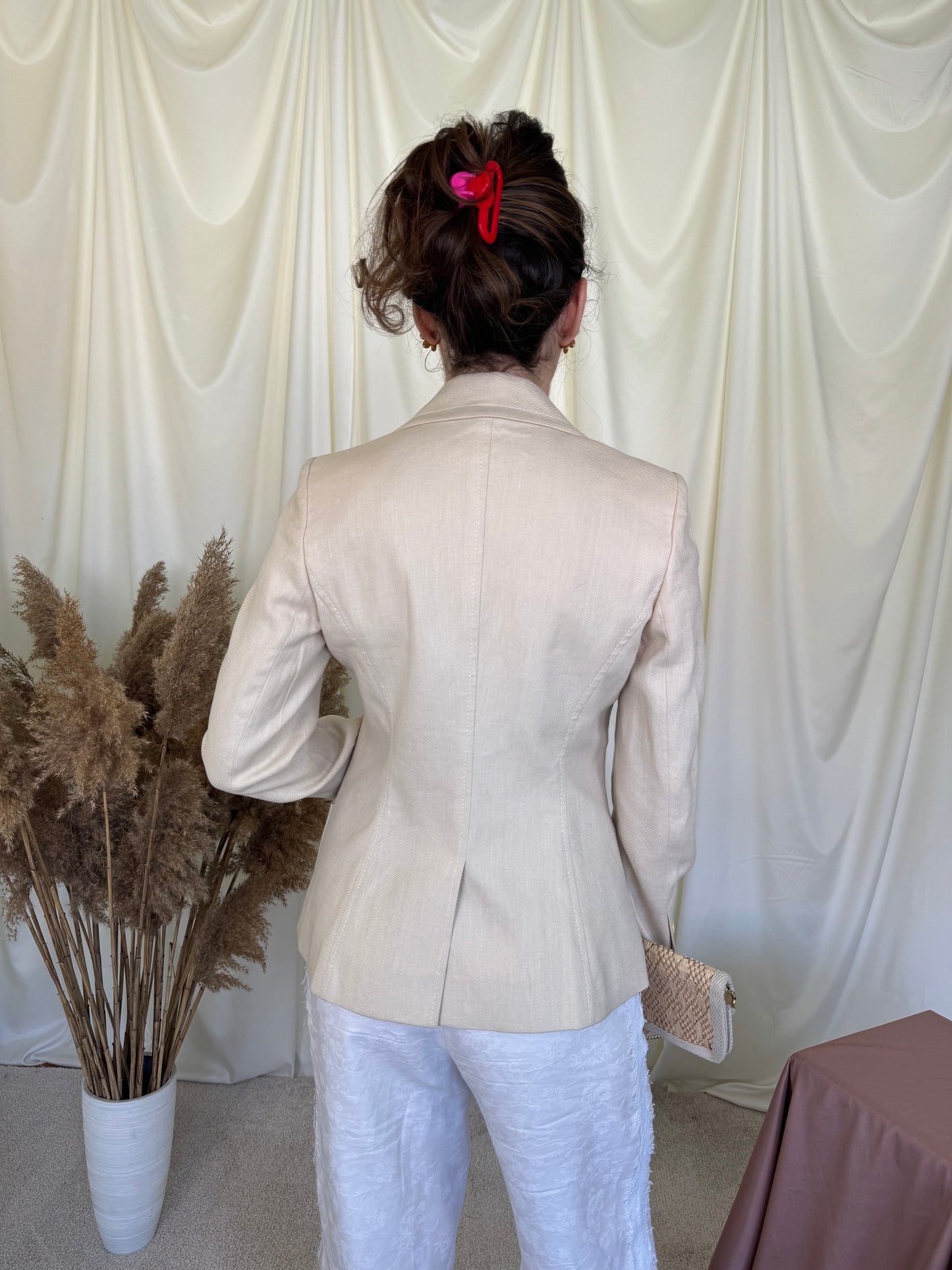 Sacou luxury VALENTINO de vară din cânepă, in și bumbac cu nasturi inscripționați ( mărimea S)