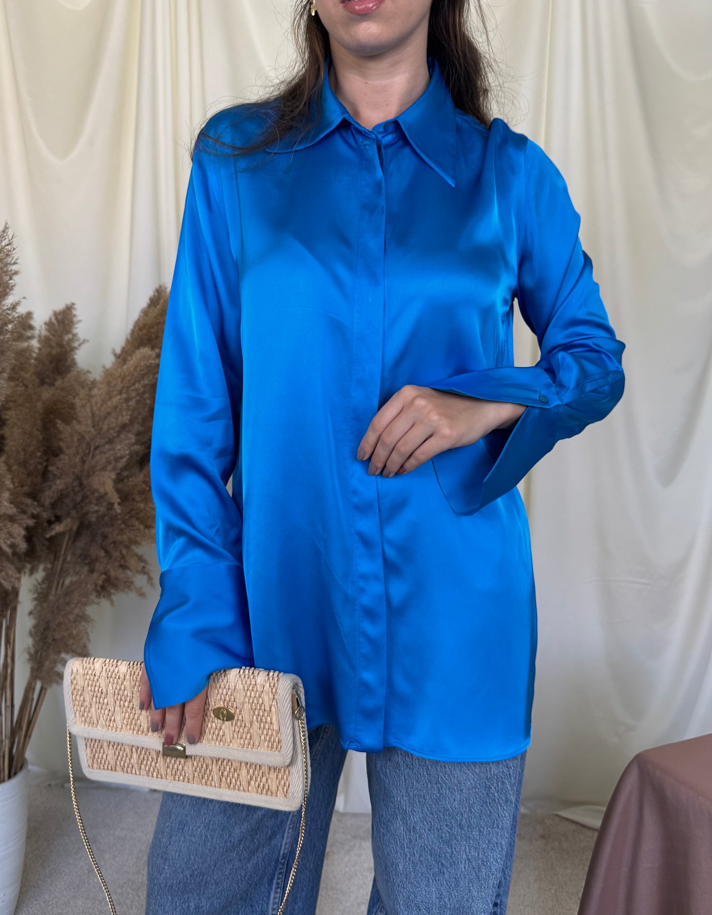 Cămașa Massimo Dutti cu manșete maxi și croi lejer 
(Mărimea M)