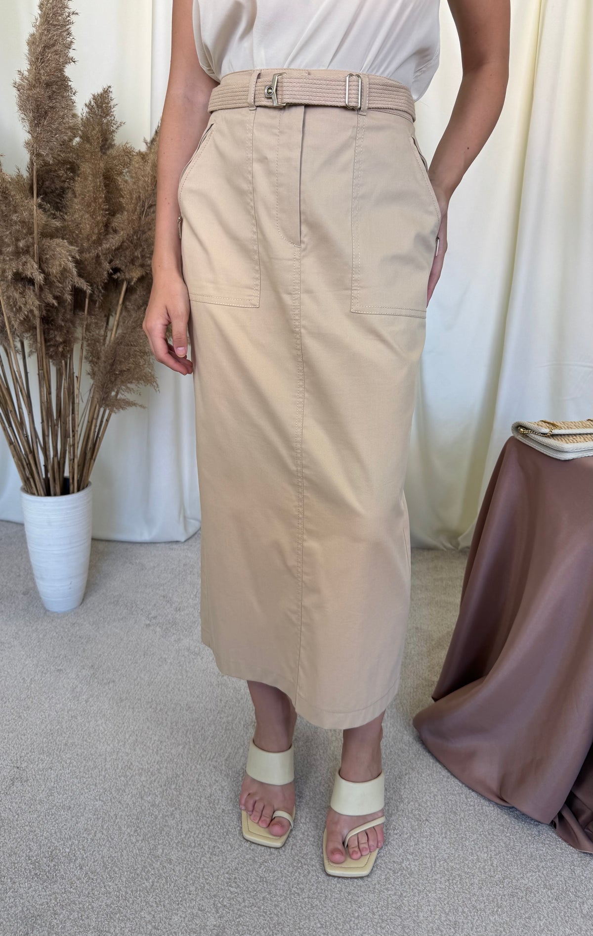 Fusta GERRY WEBER în stil Safari cu talie înaltă ( mărimea M) 
Bumbac și vascoza