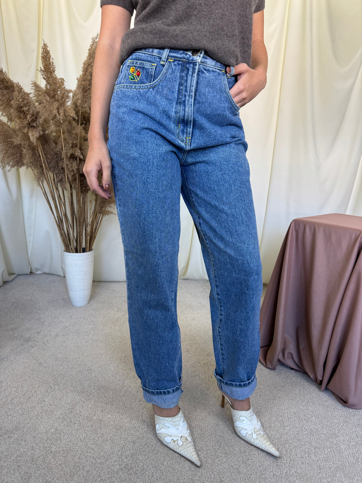 Blug vintage cu broderie și accesorii din 100% bumbac cu talie înaltă ( mărimea S)