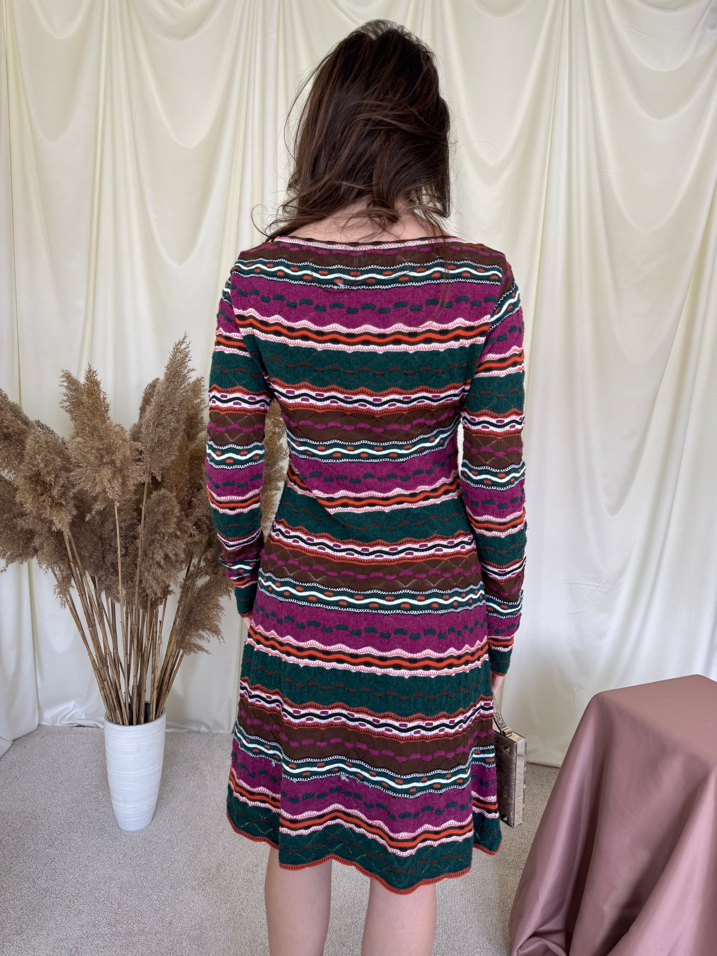 Rochie MISSONI in dungi cu mâneci lungi superbe 
(Mărimea S-M)