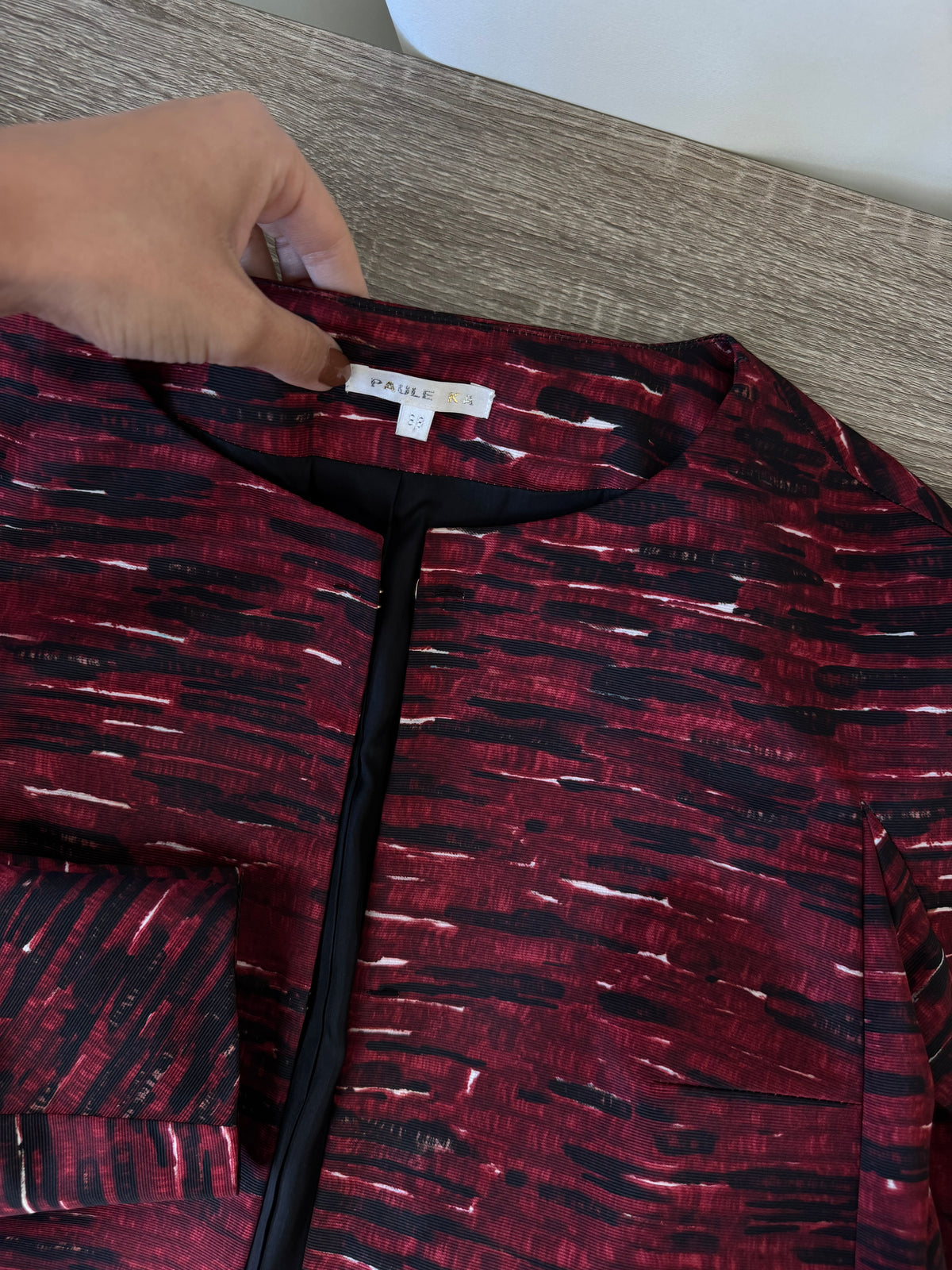 Pardesiu premium PAULE KA cu print superb in degrade, buzunare laterale ( mărimea S)