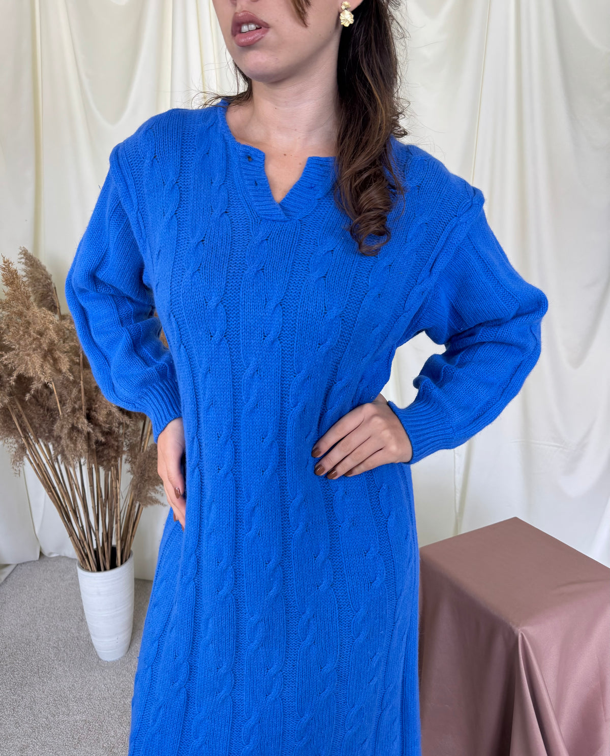 Rochie vintage tricotată din lana și cașmir , lungime maxi, albastru superb ( mărimea M/L)