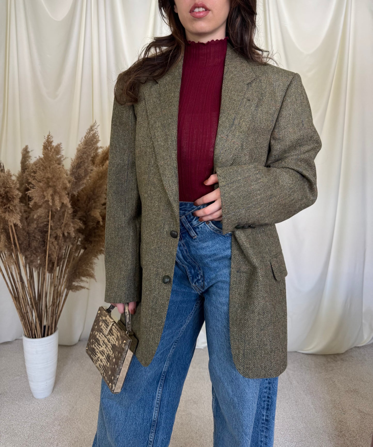 Sacou luxury Burberry din stofă superbă 100% lână cu print, căptușeală inscripționată 
Mărimea L