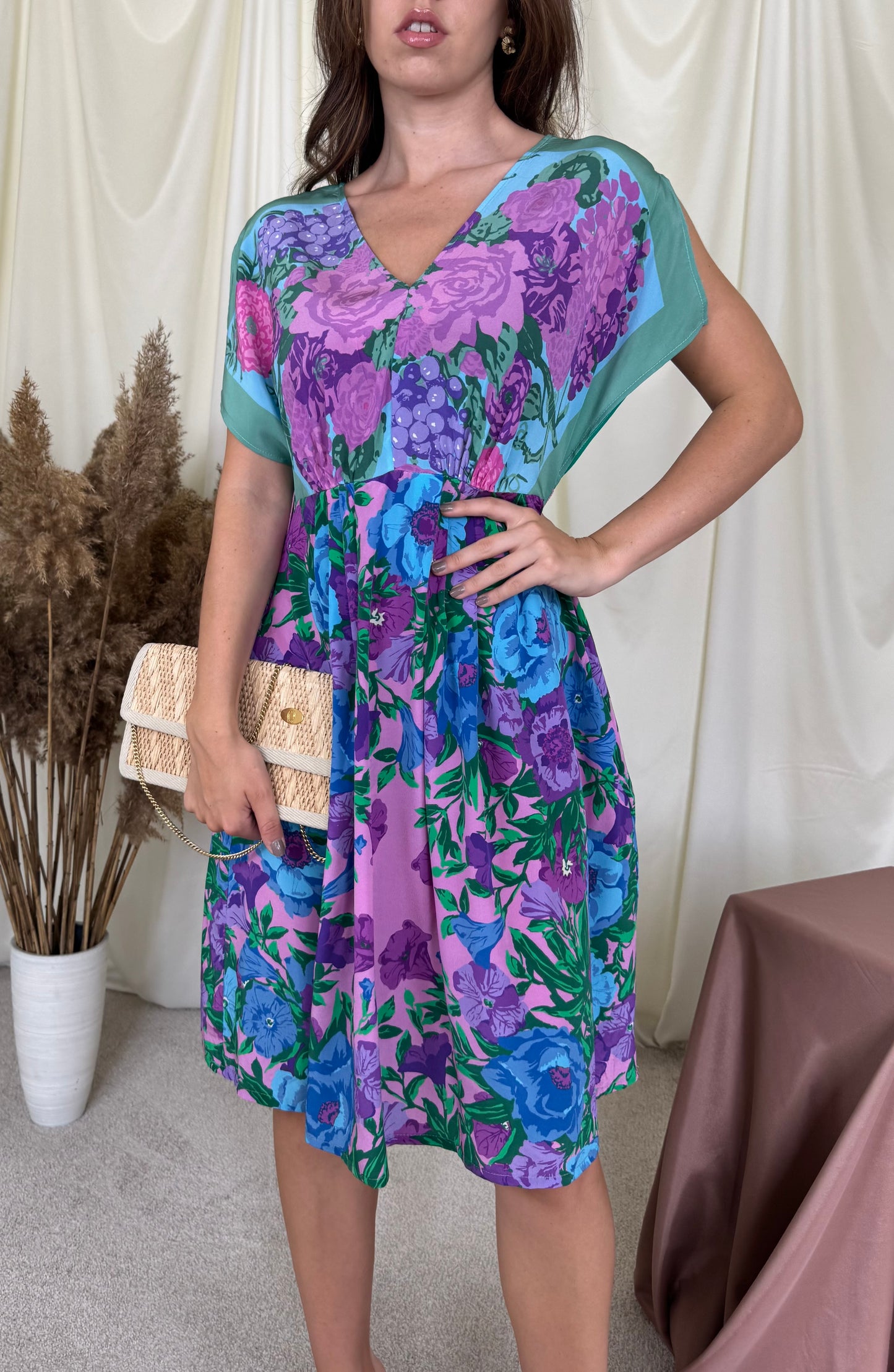 Rochie Max Mara din 100% mătase naturală cu print floral și talie puțin elastică ( mărimea S/M)