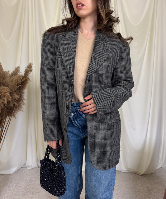 Sacou vintage de brand HUGO BOSS din stofă de catifea superbă ( mărimea M/L)