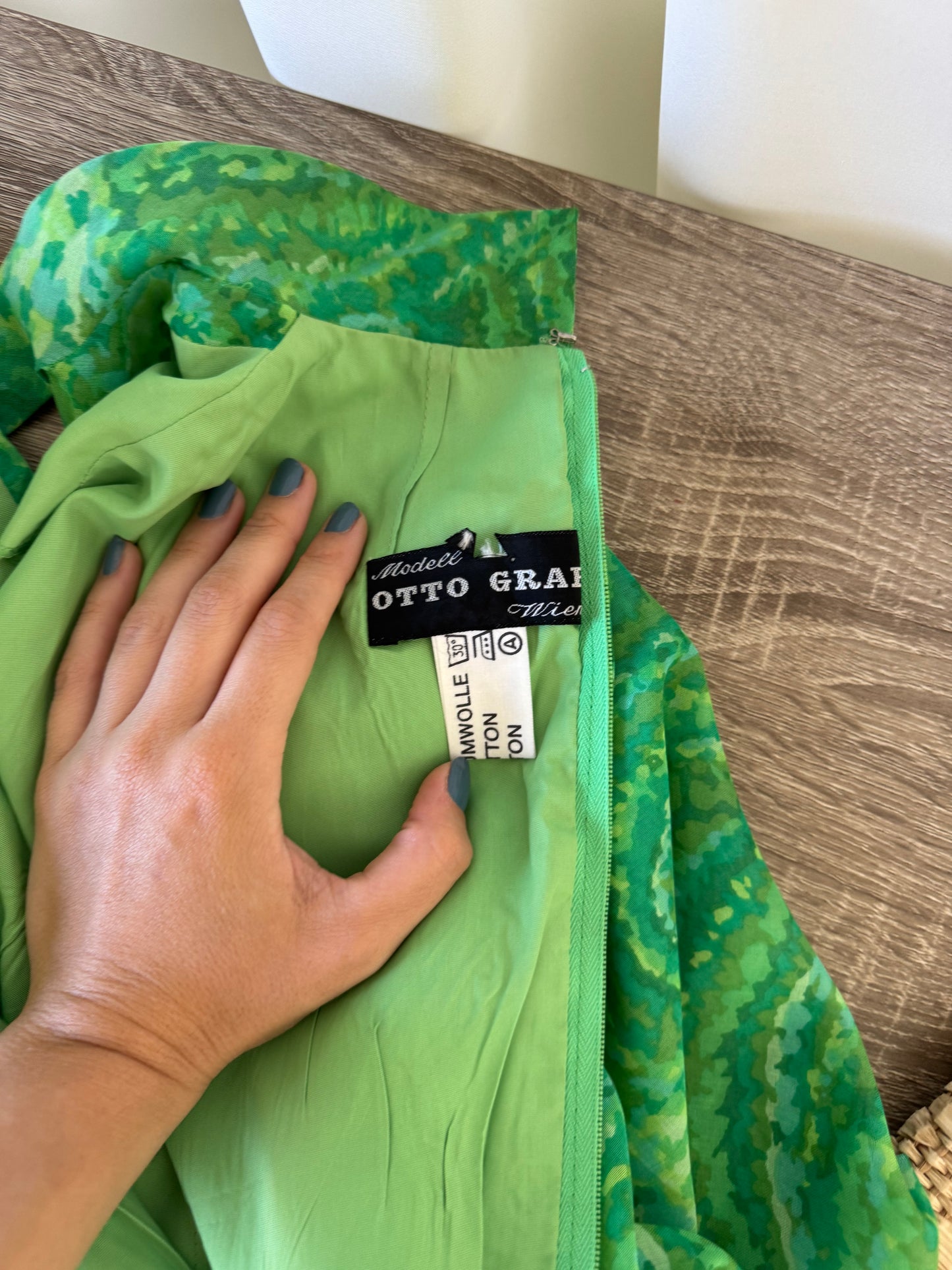 Rochie vintage spectaculoasă din 100% bumbac cu mâneci ample, lungime maxi ( mărimea 40/M-L)