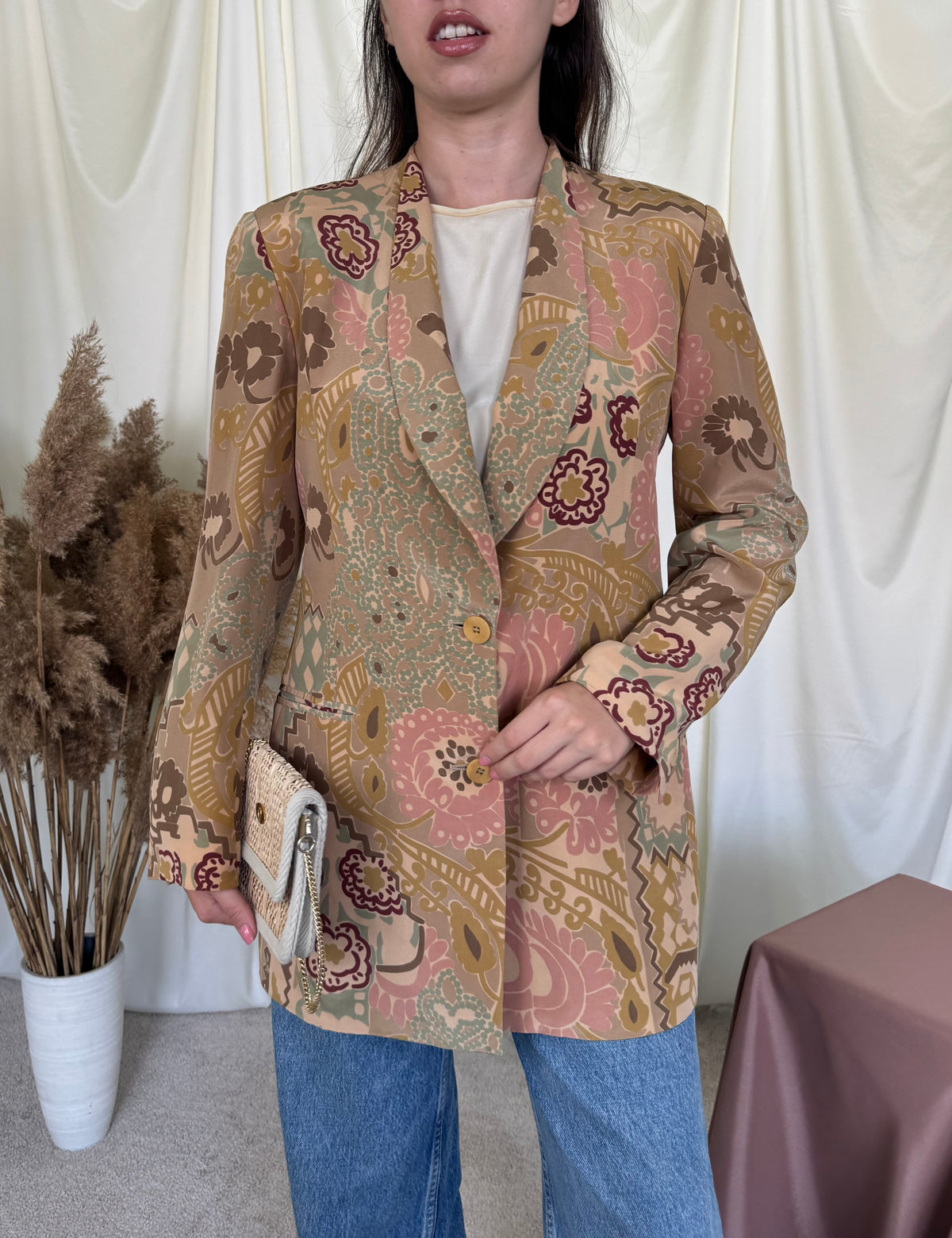 Sacou vintage & luxury ARMANI din 100% mătase naturală calitativă cu print superb( mărimea M)