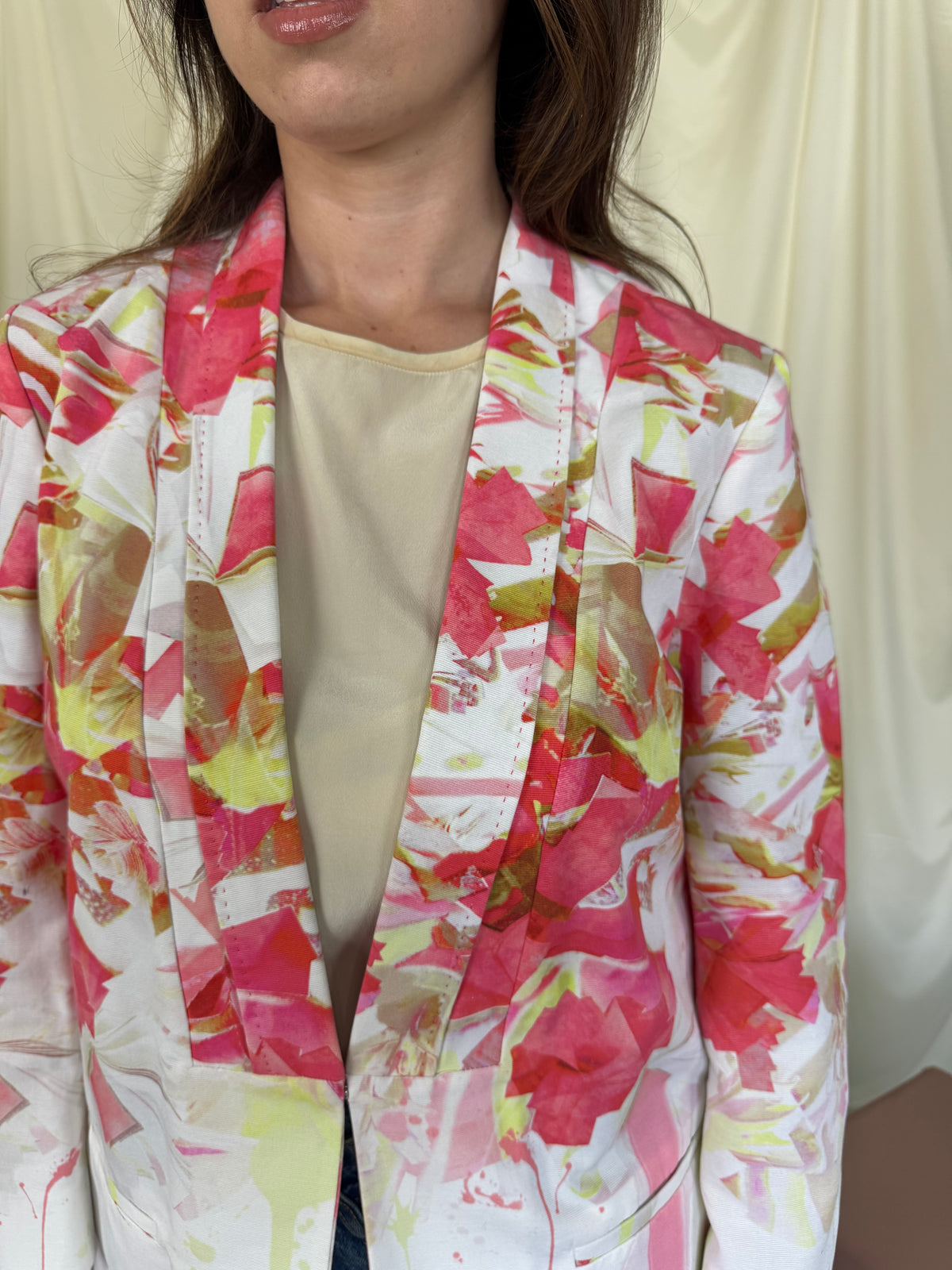 Sacou-jacheta premium Escada din 100% bumbac cu print superb ( mărimea M/L)